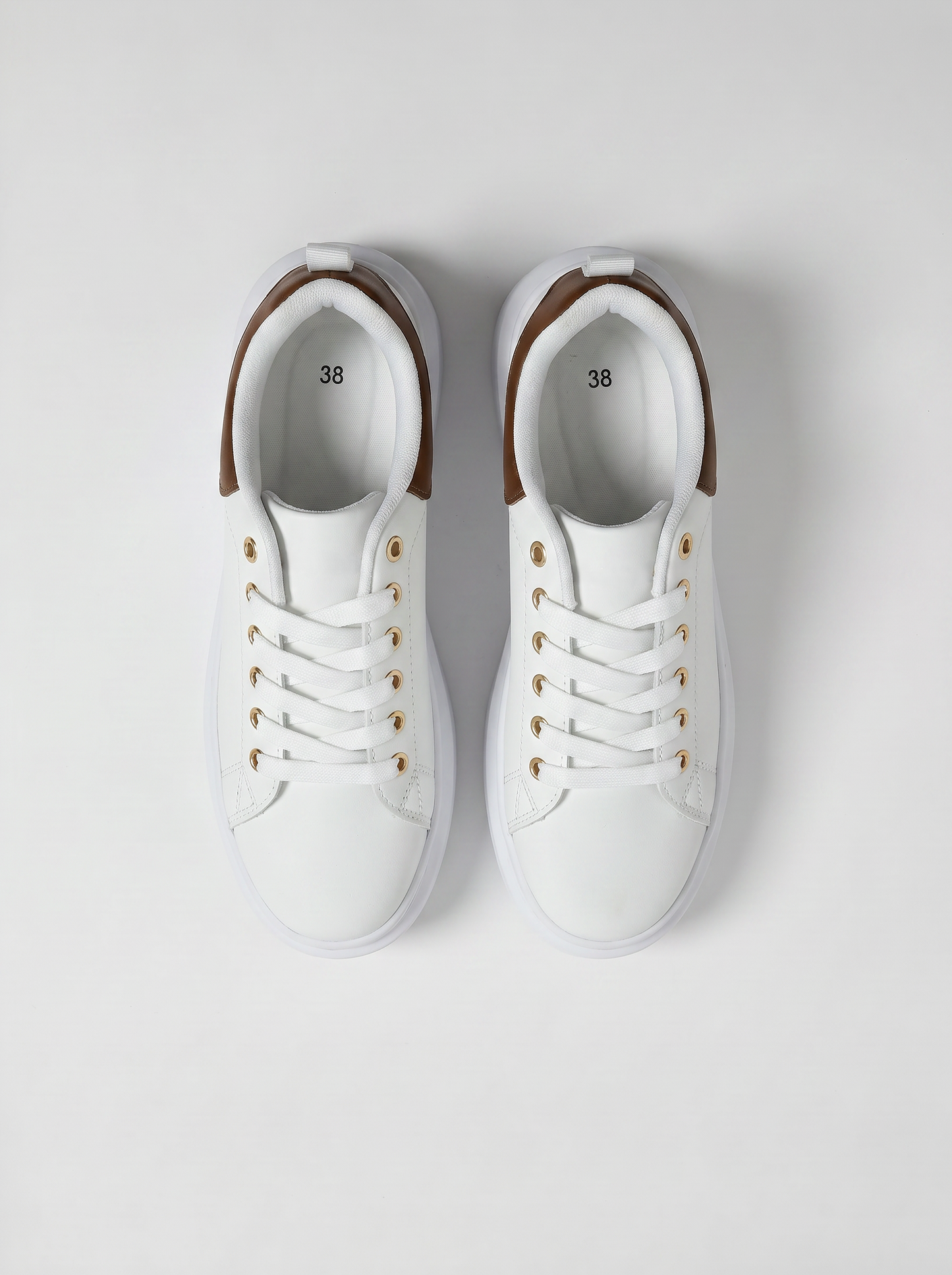 White minimal sneakers with beige detail - White
