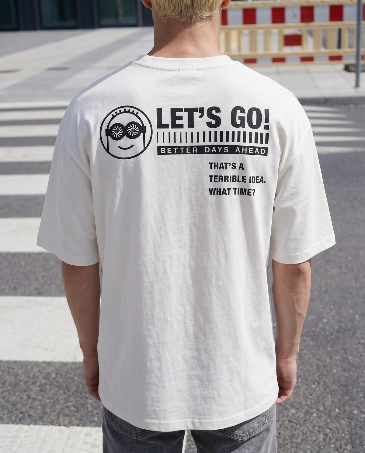 Men's Minions T-Shirt Crew Neck Boxy Fit - White