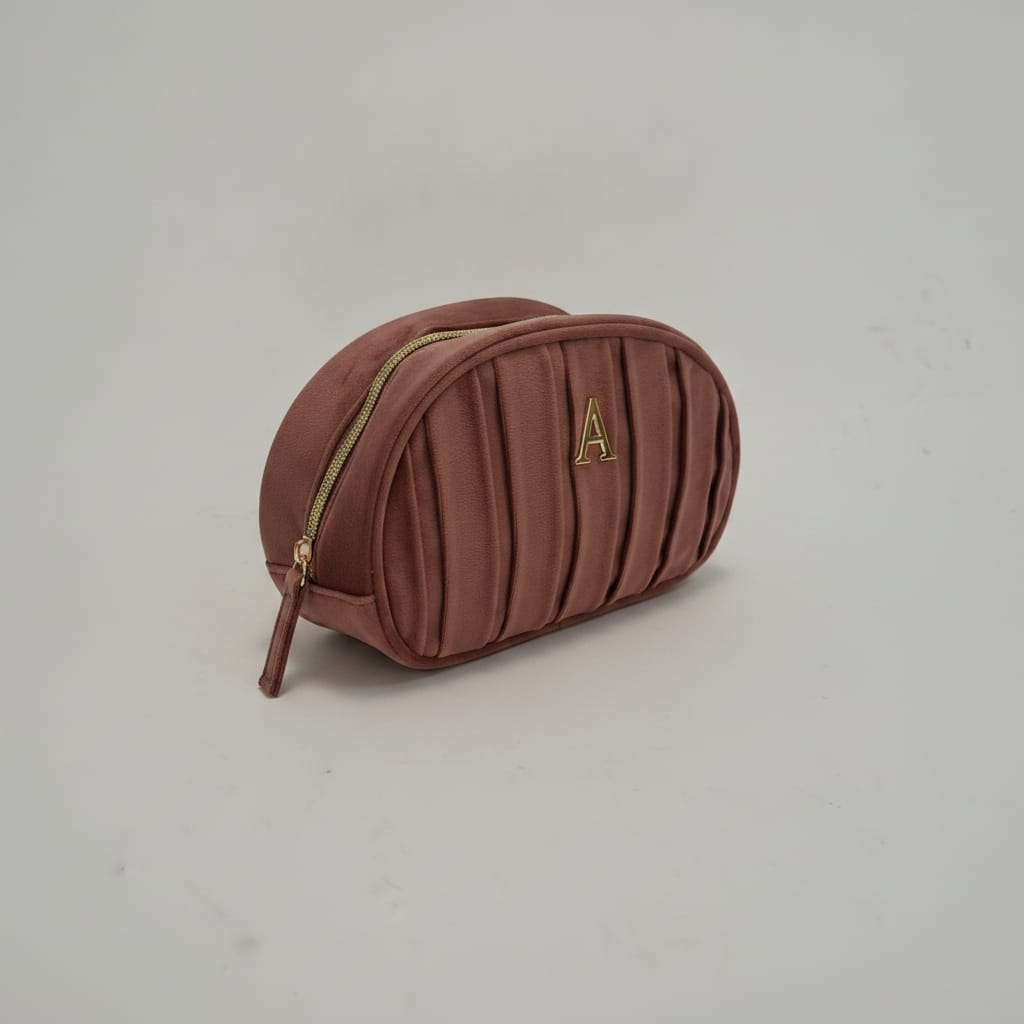 Necessaire in velluto con lettera - var 1