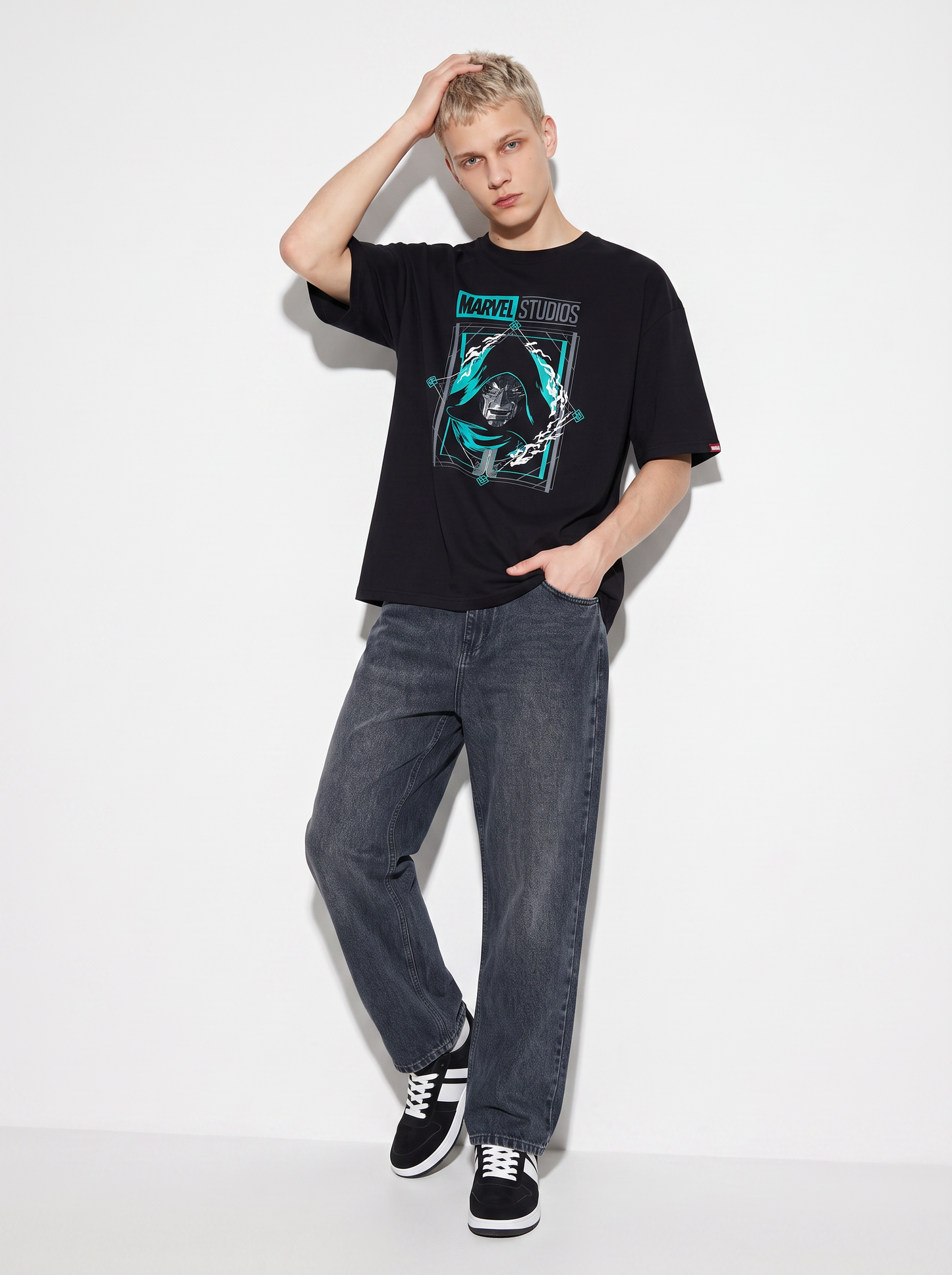 T-shirt Marvel uomo girocollo boxy fit - Nero