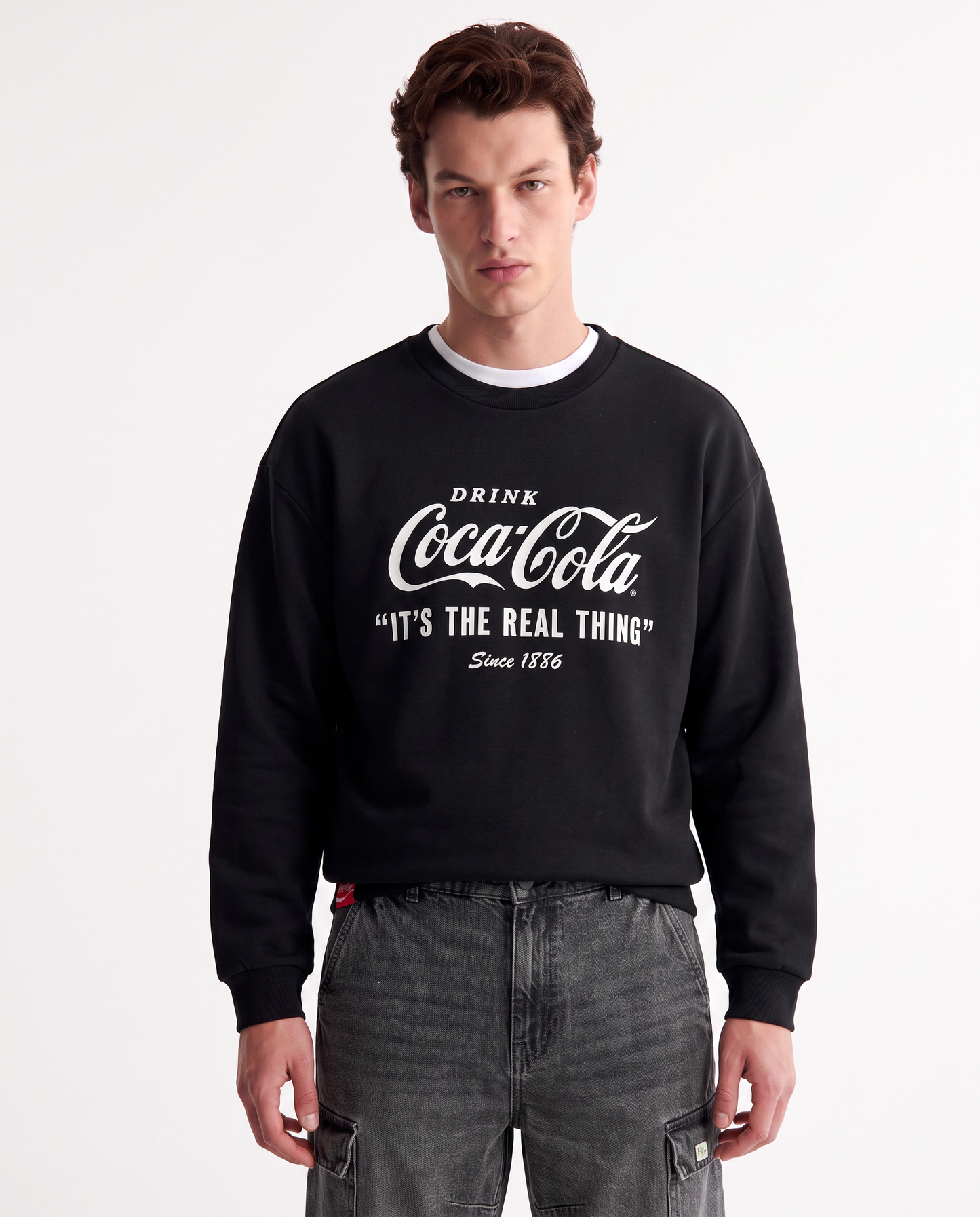 Felpa Coca Cola girocollo boxy fit uomo - Nero