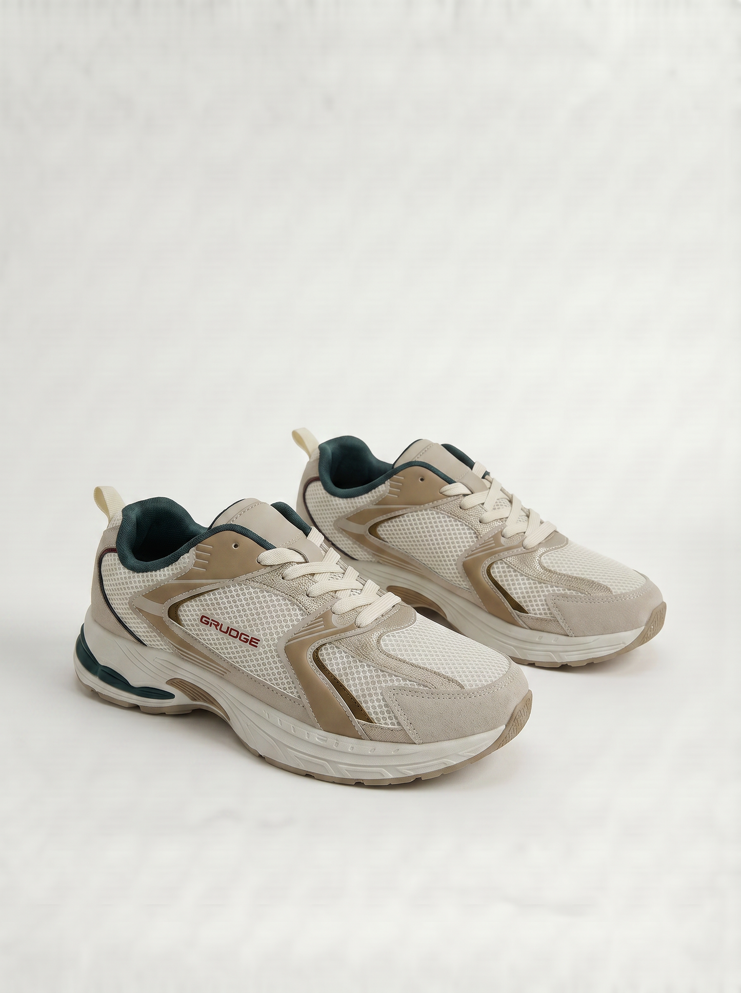 Sneakers in tessuto tecnico a contrasto - Beige