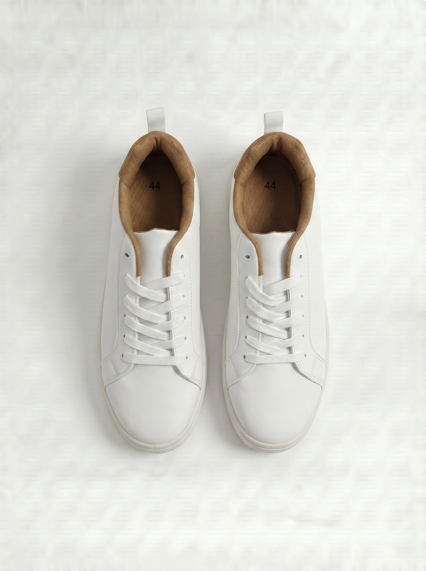 Sneakers total white da uomo in poliuretano - Bianco