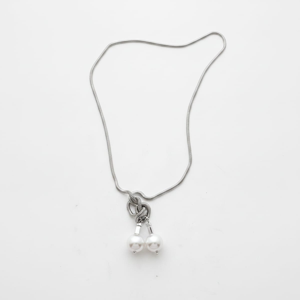Collana nodo con perle coda di topo - Argento