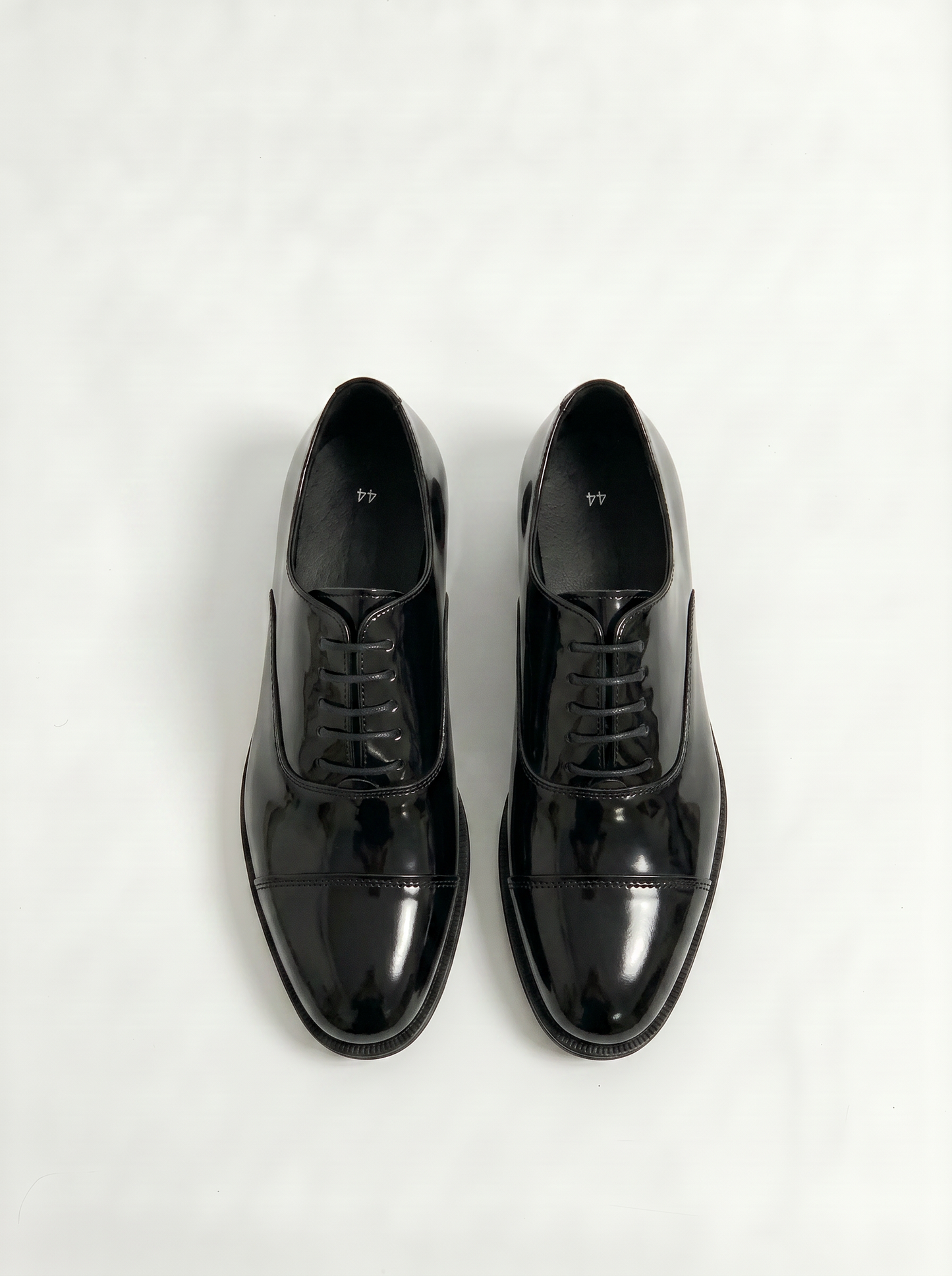 Black lace-up shoe with double stitching - Black