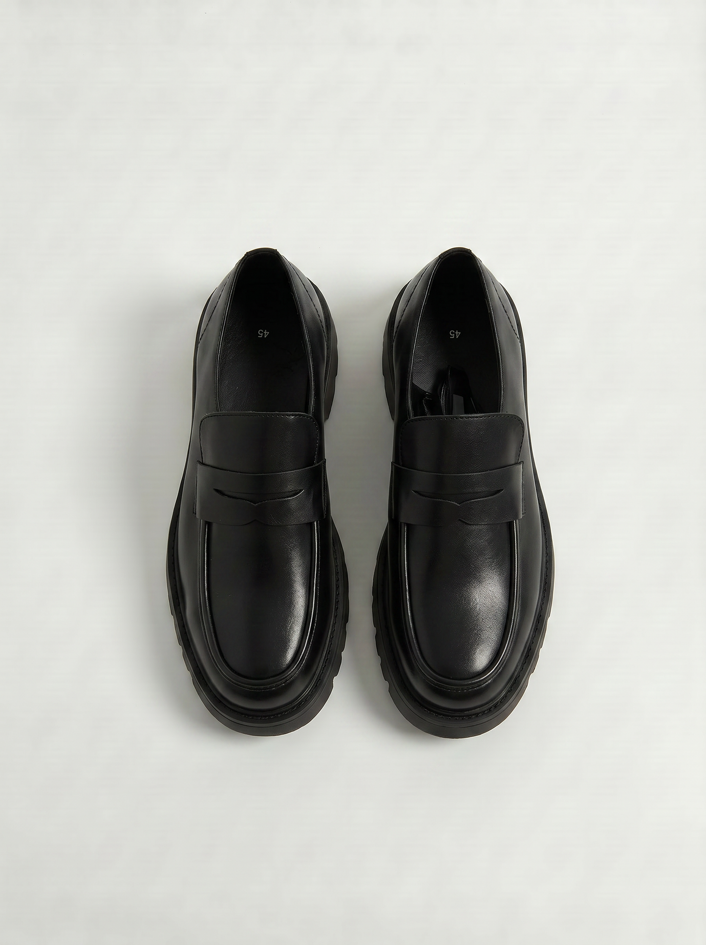Black moccasin with rock sole - Black