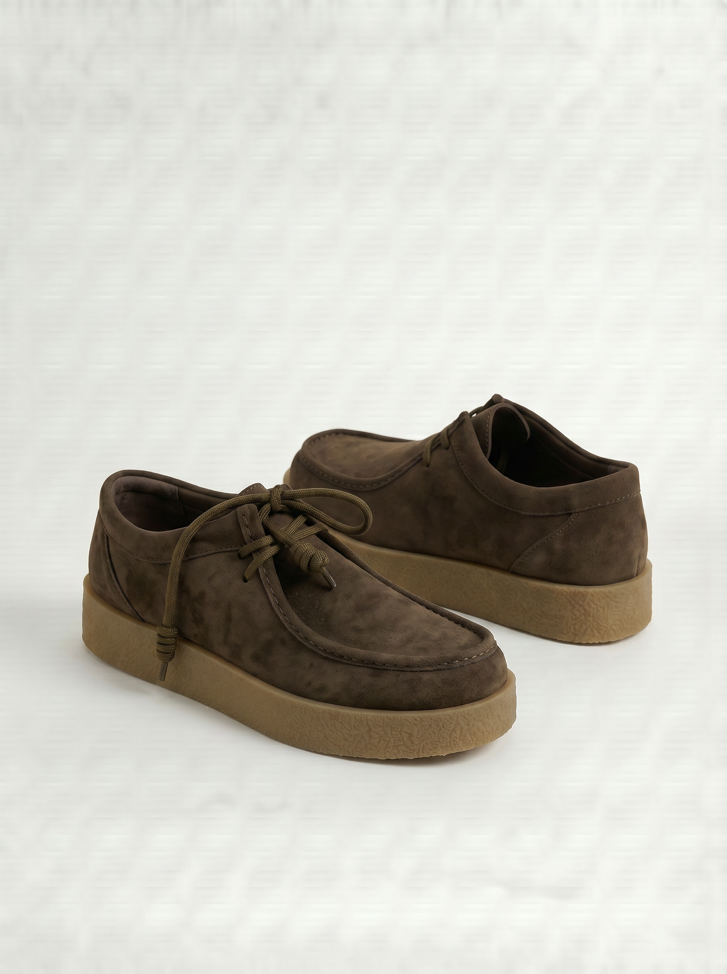 Suede lace-up shoes in mud for men - Grey