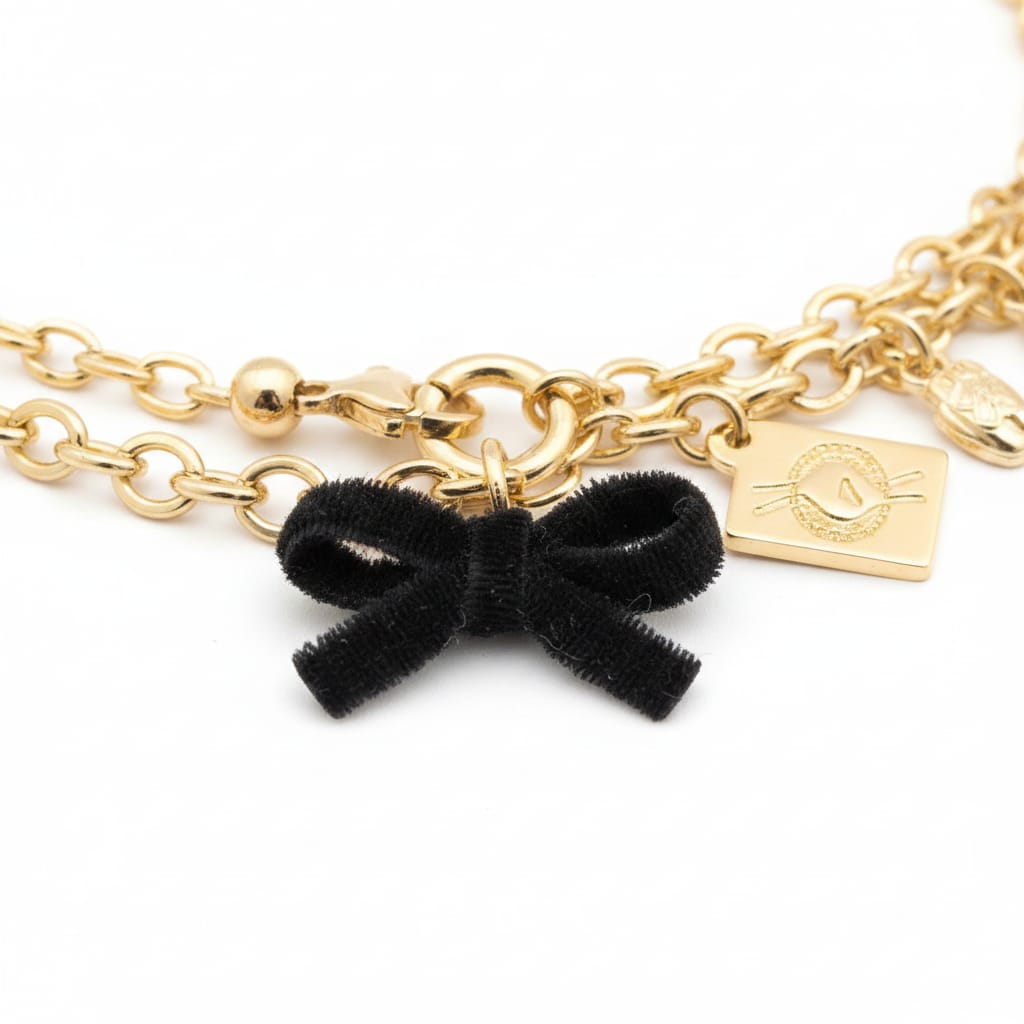 Card 4 Bracelets Bows and Hearts - Black