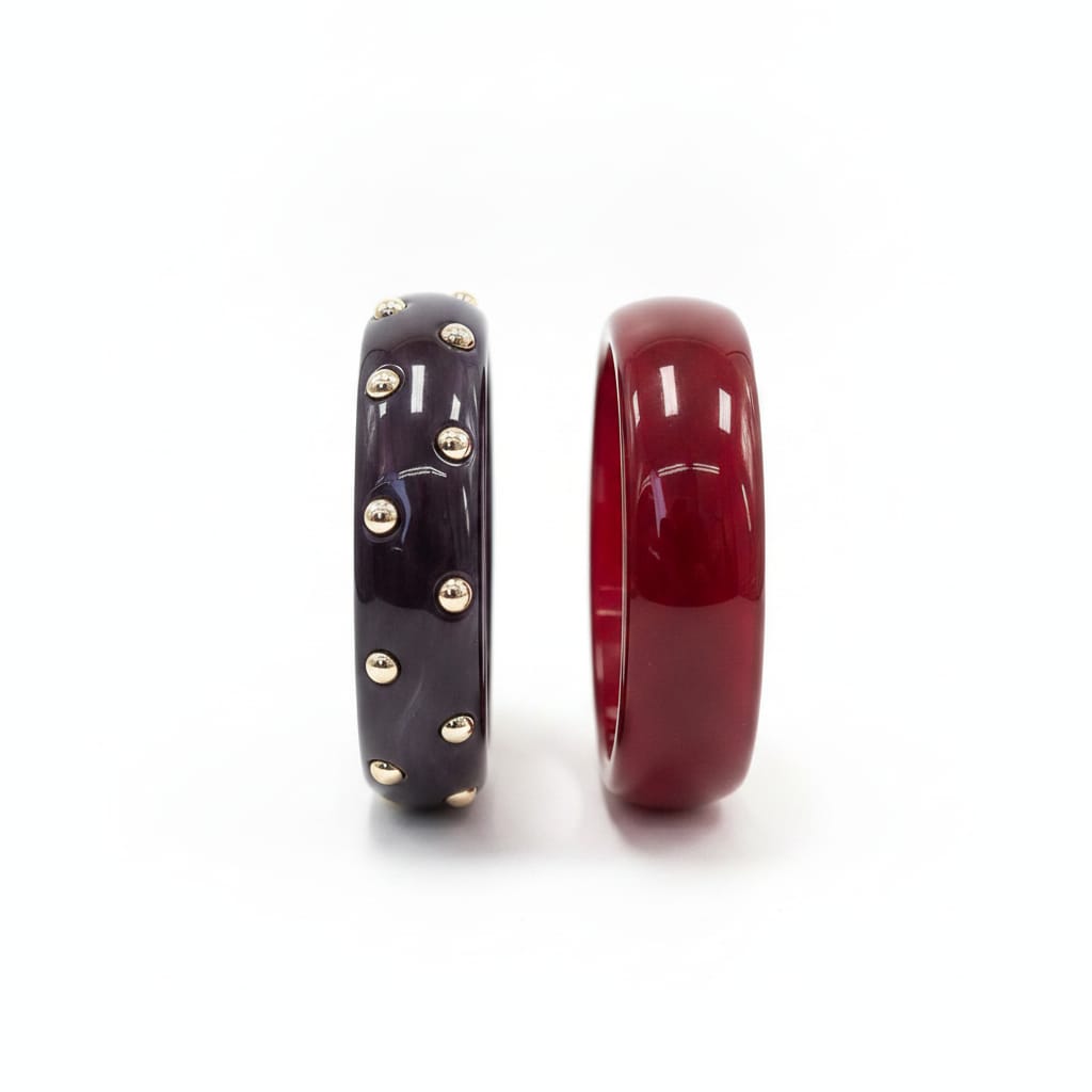 Bracciali rigidi in plastica con borchie - Rosso