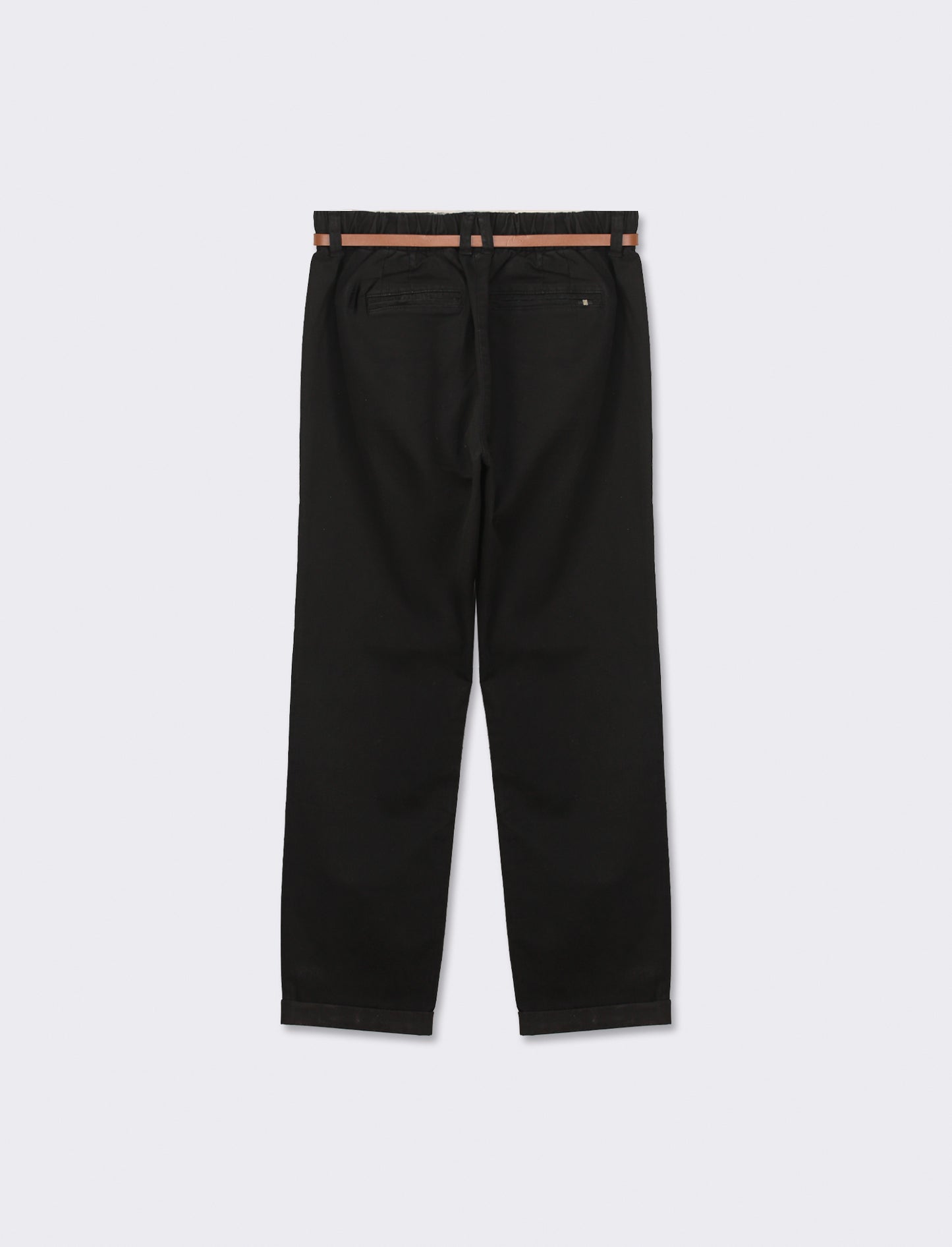 Pantalone chino colorato con cintura e tessuto comfort elasticizzato, vestibilità regular - Nero
