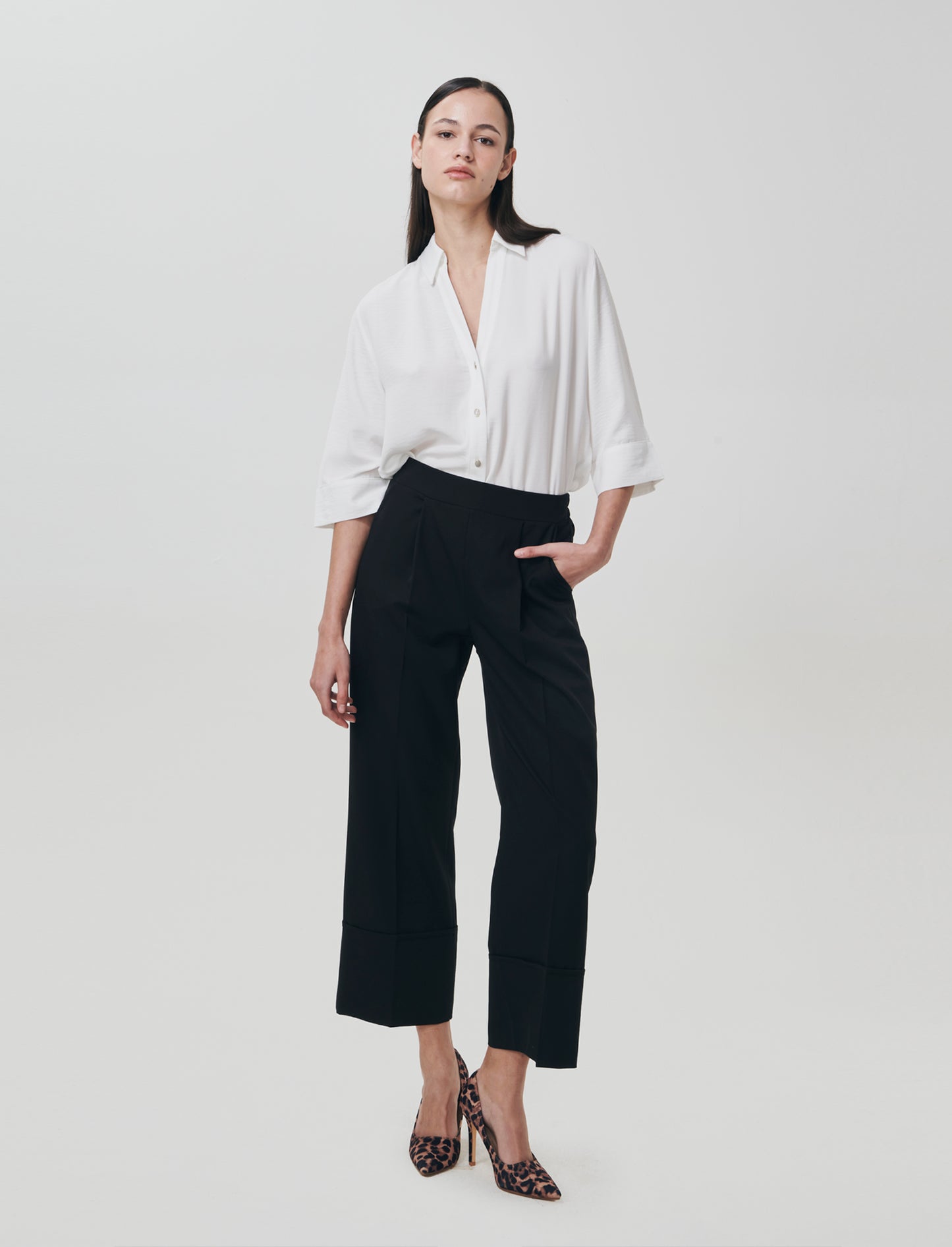 Pantalone Coulotte con Elastico e Risvolto - Nero
