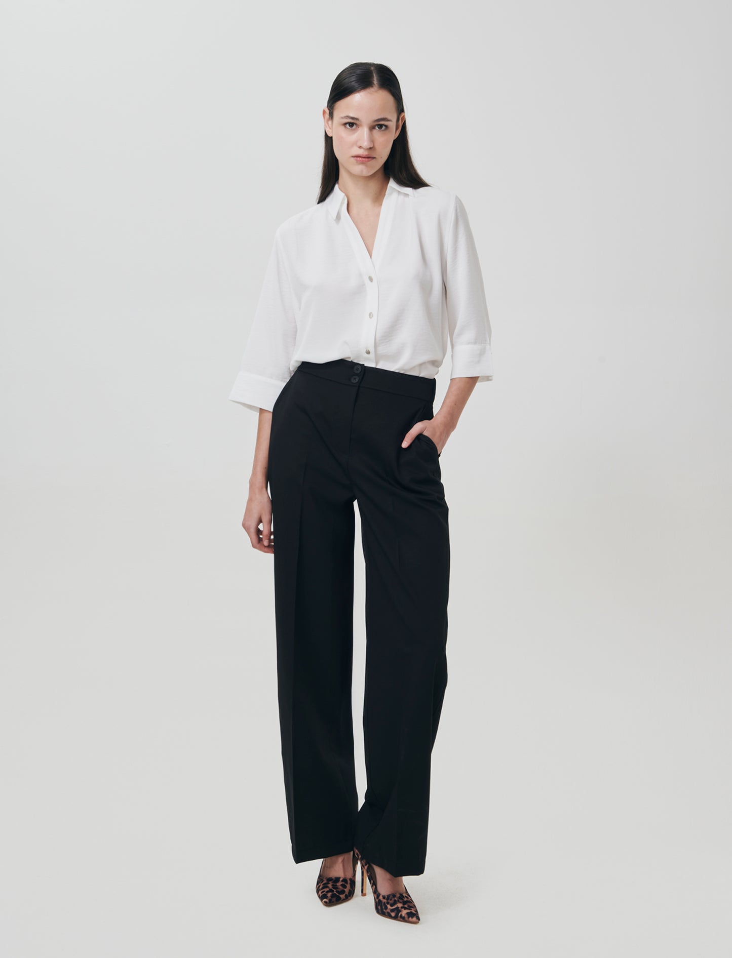Pantalone Palazzo con Chiusura Doppio Bottone - Nero