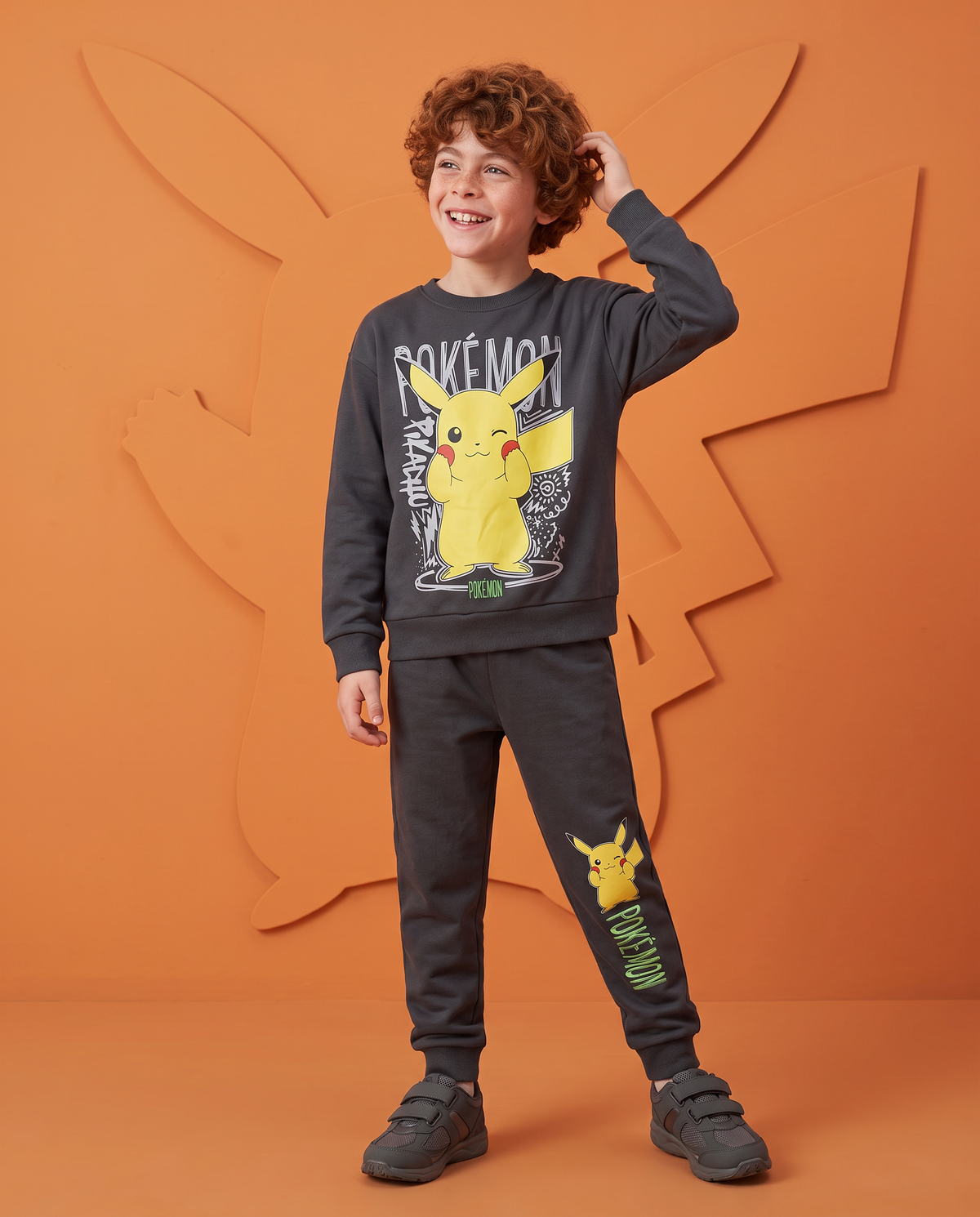 Gray sweatshirt with Pokemon print - Grey