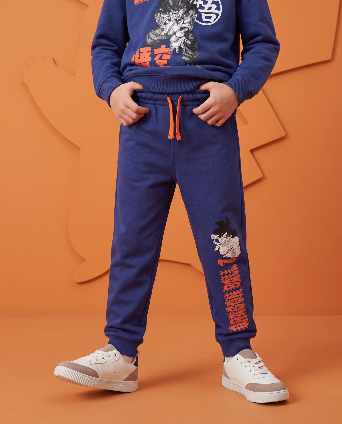 Blue joggers with Dragonball print - Blue