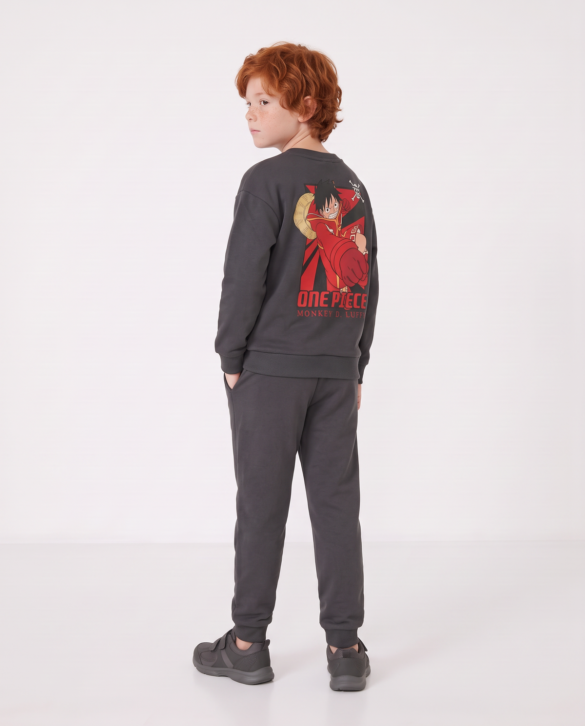 One Piece Crewneck Sweatshirt Lead Gray - Grey