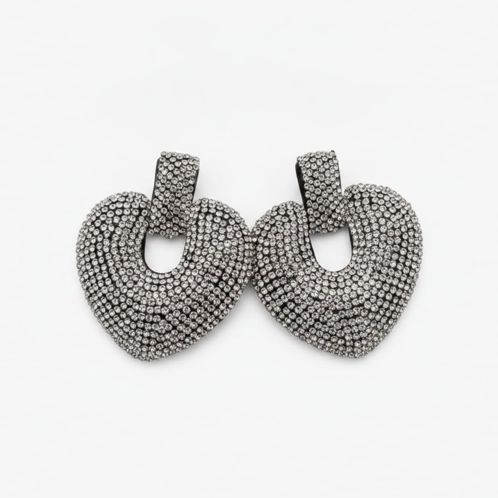 Heart-shaped clip earrings with rhinestones - White