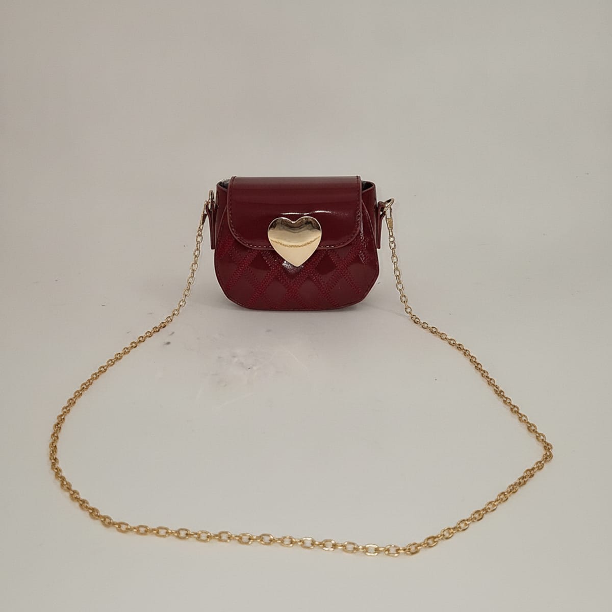 Shiny bag with metallic heart - Red