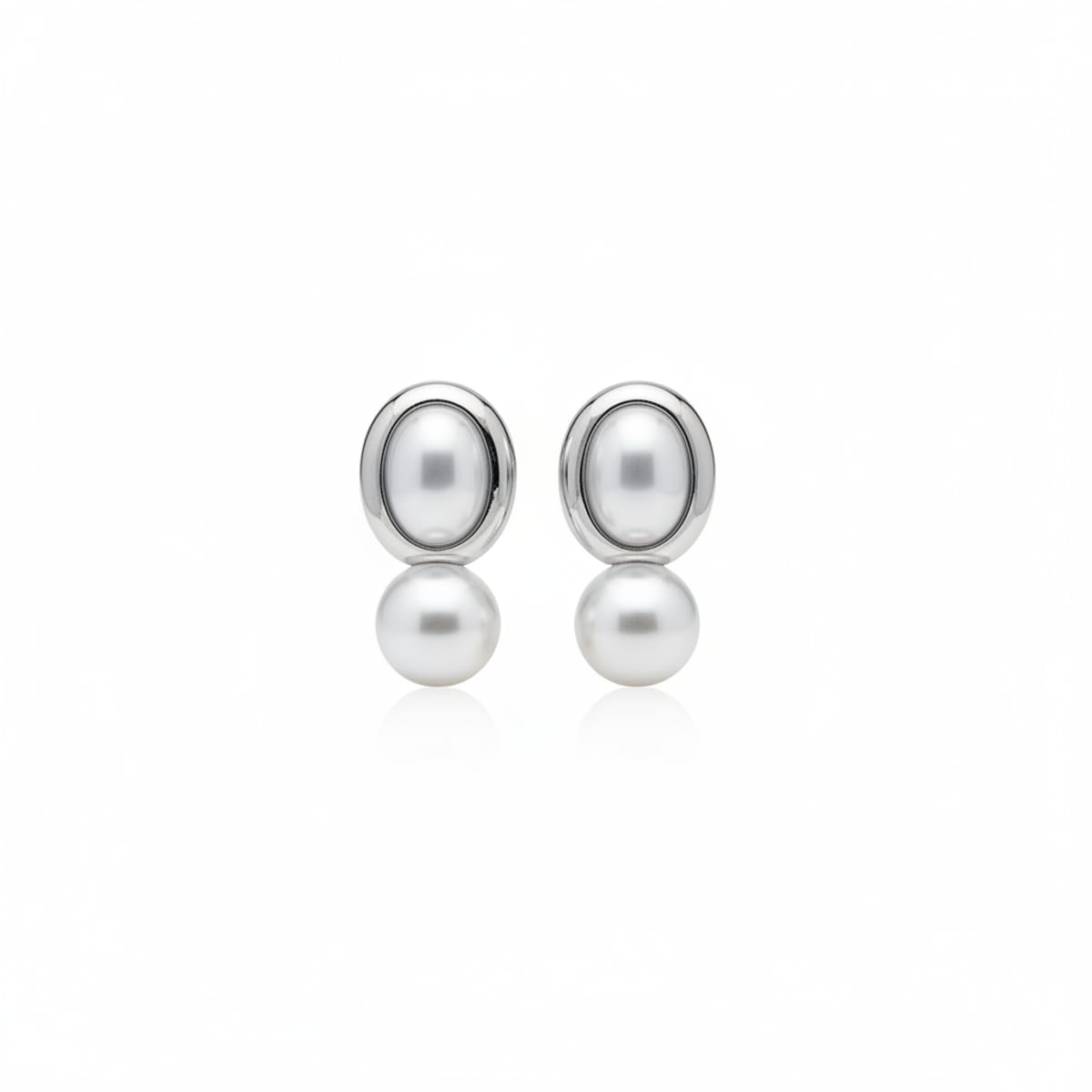 Orecchini a bottone con eleganti perle - Argento