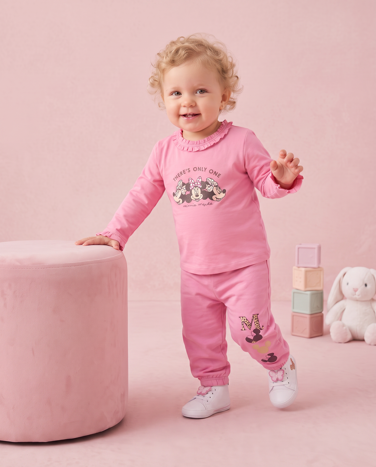 Minnie T-shirt with ruffles at the neck - Fuxia