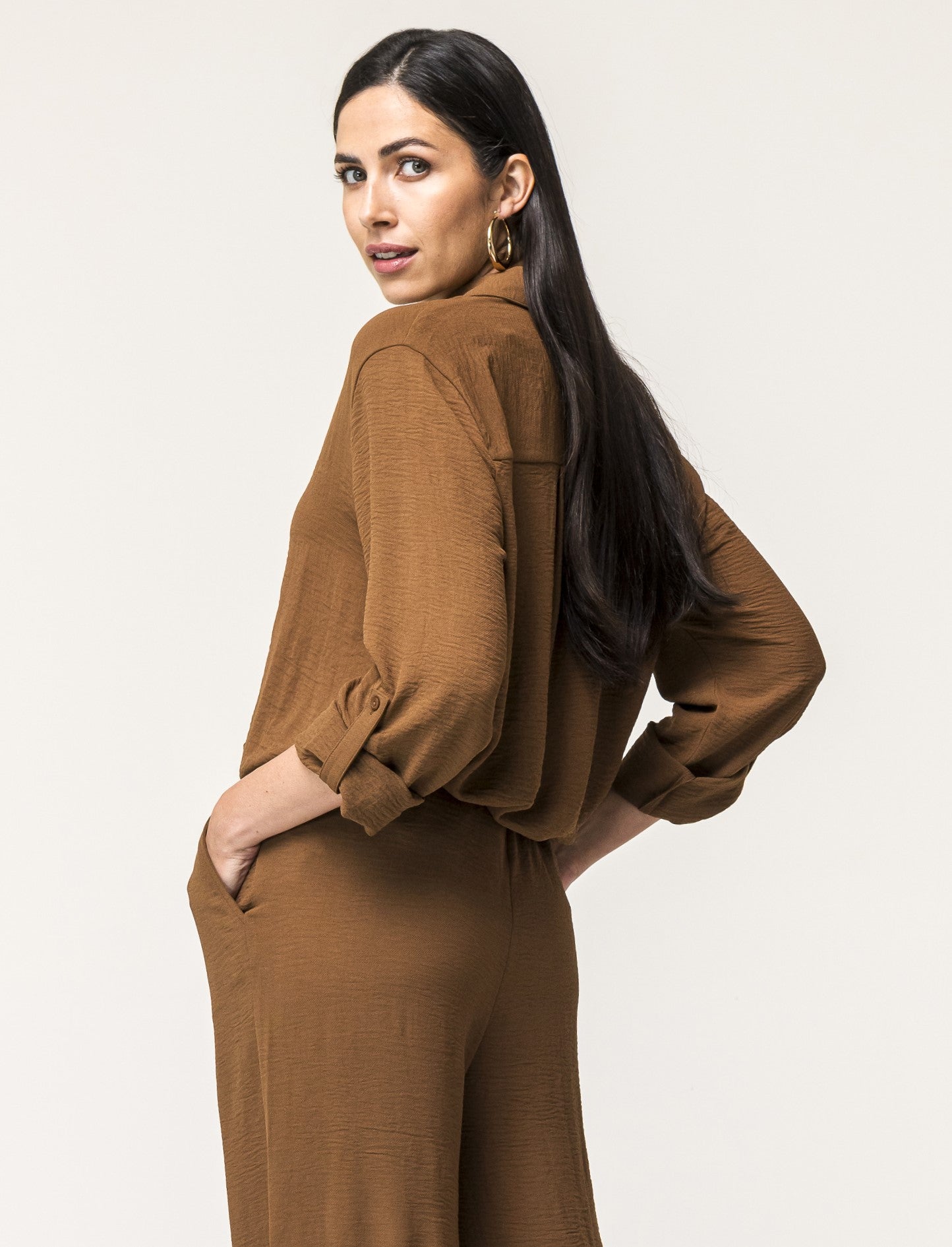 Long Sleeve Solid Color Fluid Fabric Women's Shirt with Dropped Shoulder and Sleeve Tabs - Brown