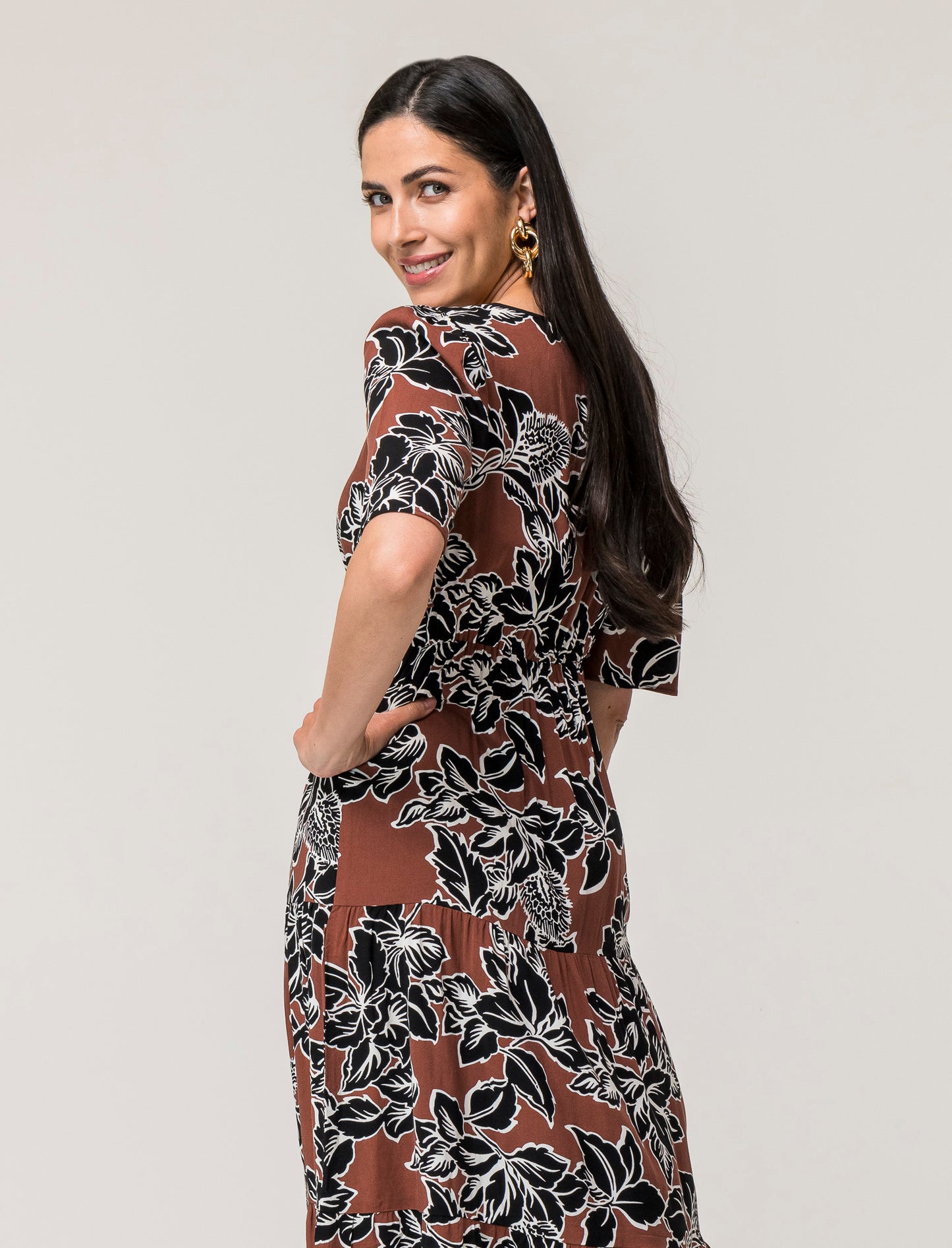 Long Viscose Dress with Wide Sleeves and Printed Patterns - 