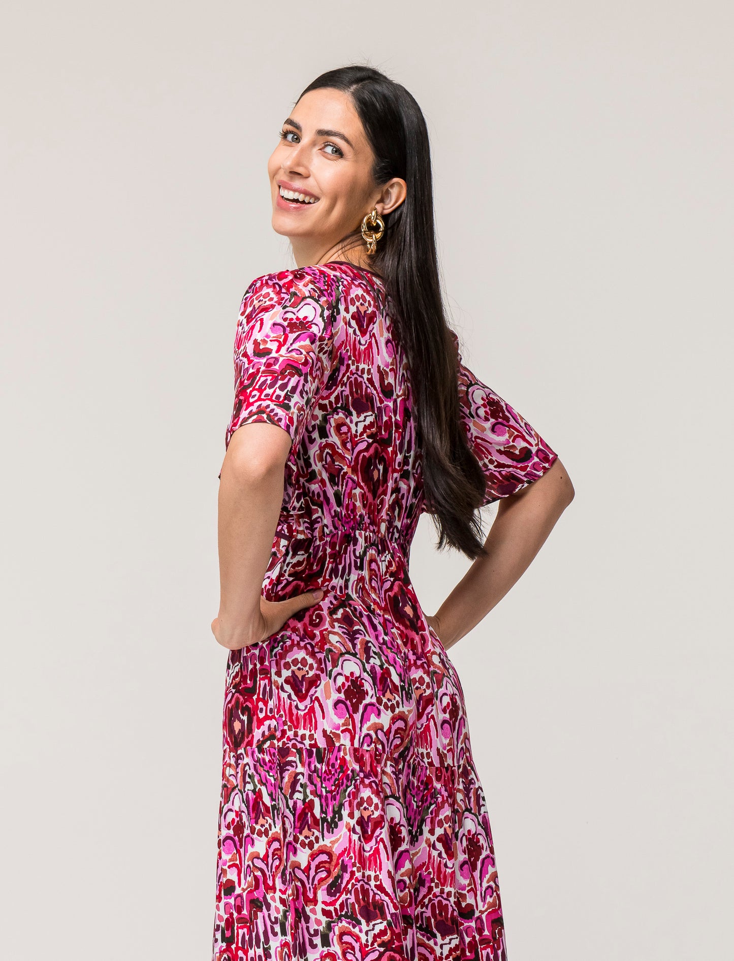 Long Viscose Dress with Wide Sleeves and Printed Patterns - 