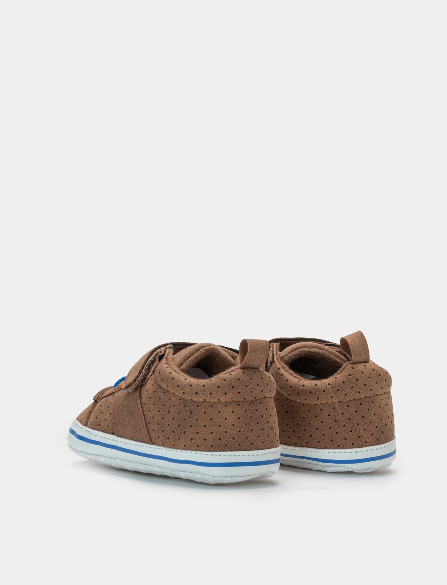 Scarpa con strappo e suola antiscivolo - Cuoio