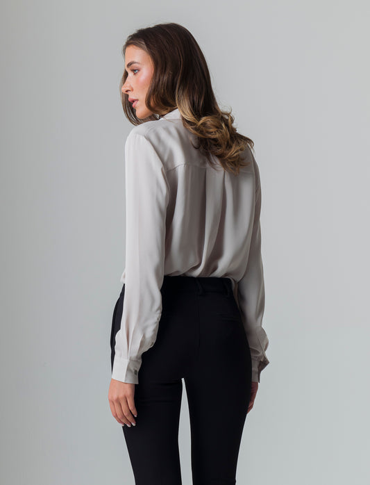 Camicia con spacchi sui fianchi da donna - Sabbia