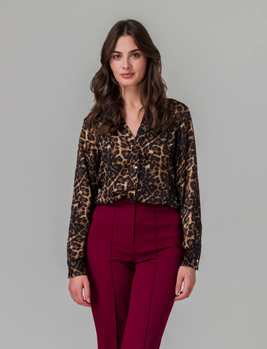 Woman's long sleeve shirt for men - 