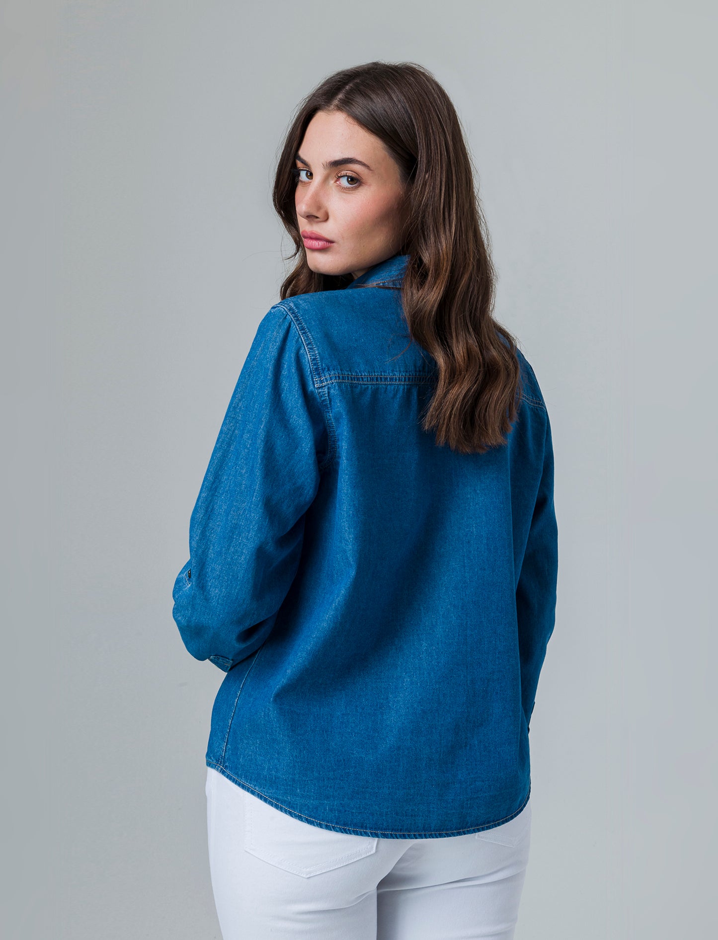Woman's denim shirt for casual style - Blue