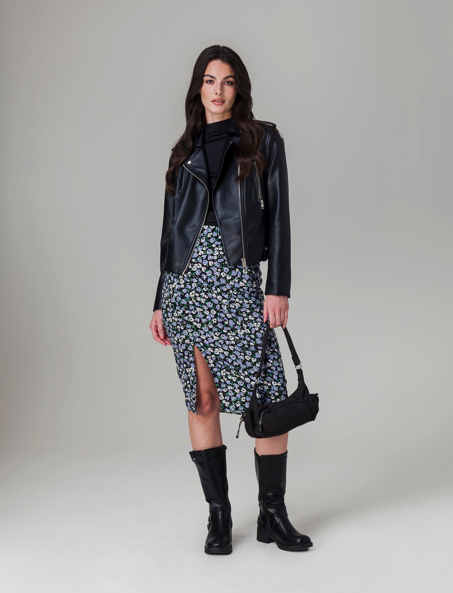 Woman's biker style jacket for men - Black