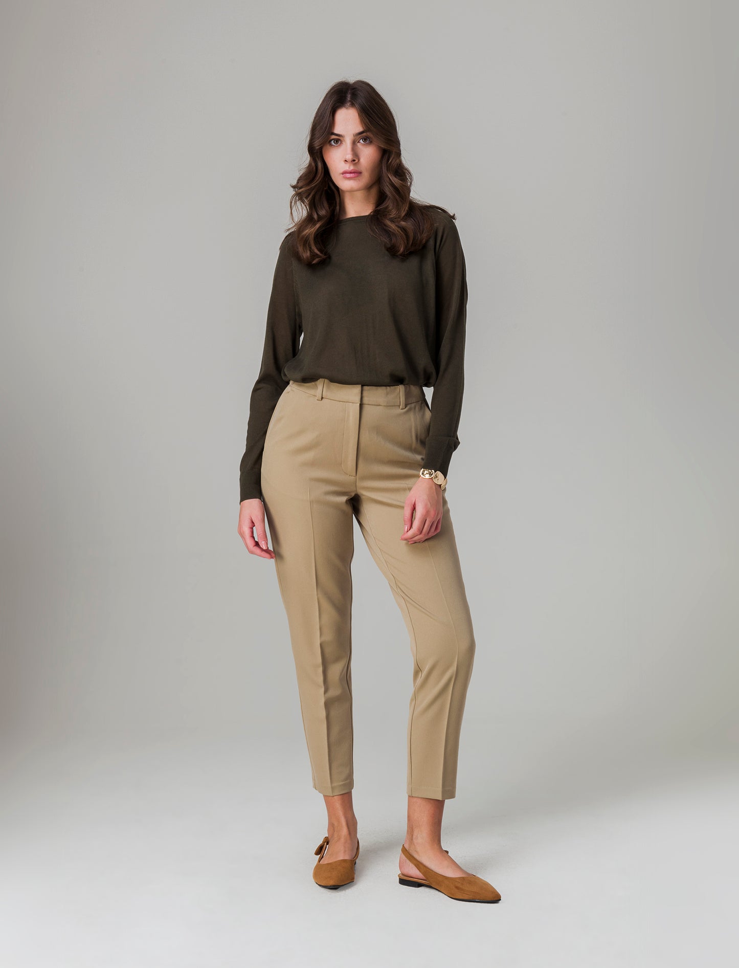 Pantalone basico da donna - Beige fieno