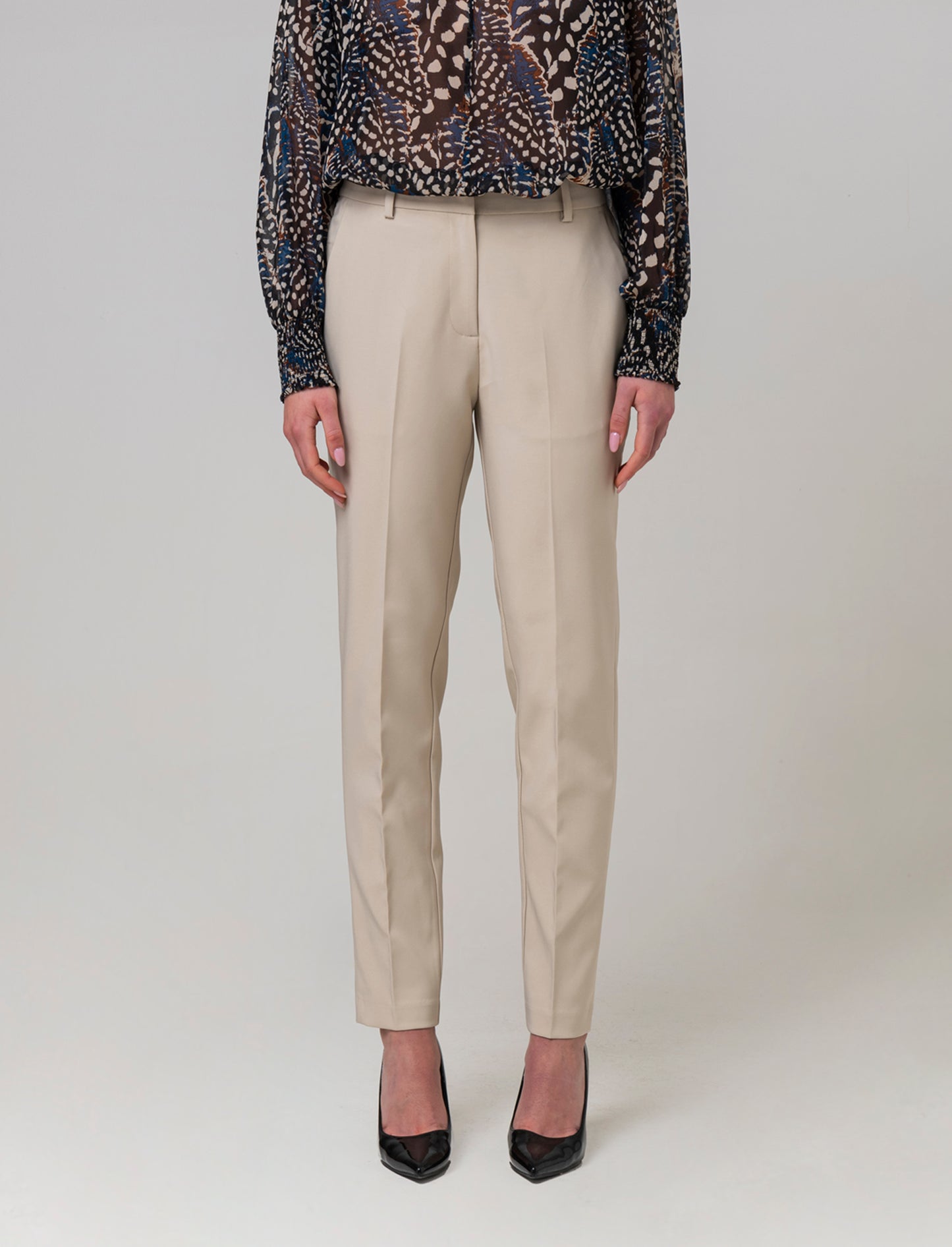 Pantalone skinny con elastico in vita da donna - Beige