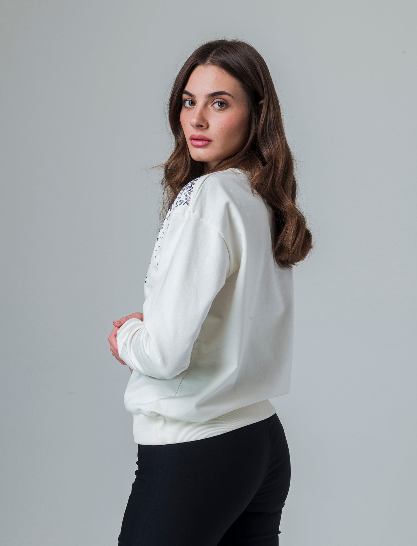 Woman's long sleeve crewneck sweatshirt with embellishments - Beige