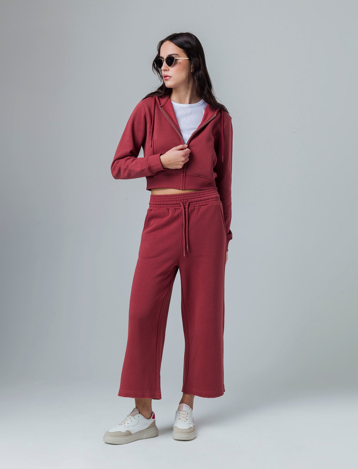 Felpa basic crop con cappuccio e zip da donna - Rosso mattone