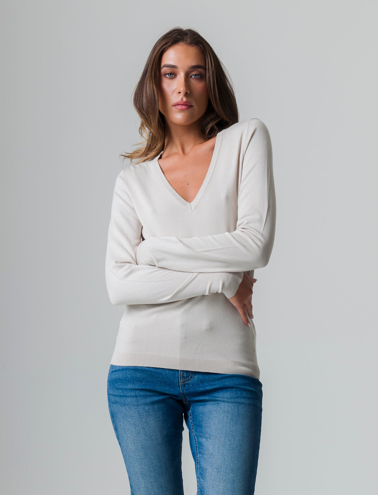 Maglia basica scollo a v da donna - Sabbia