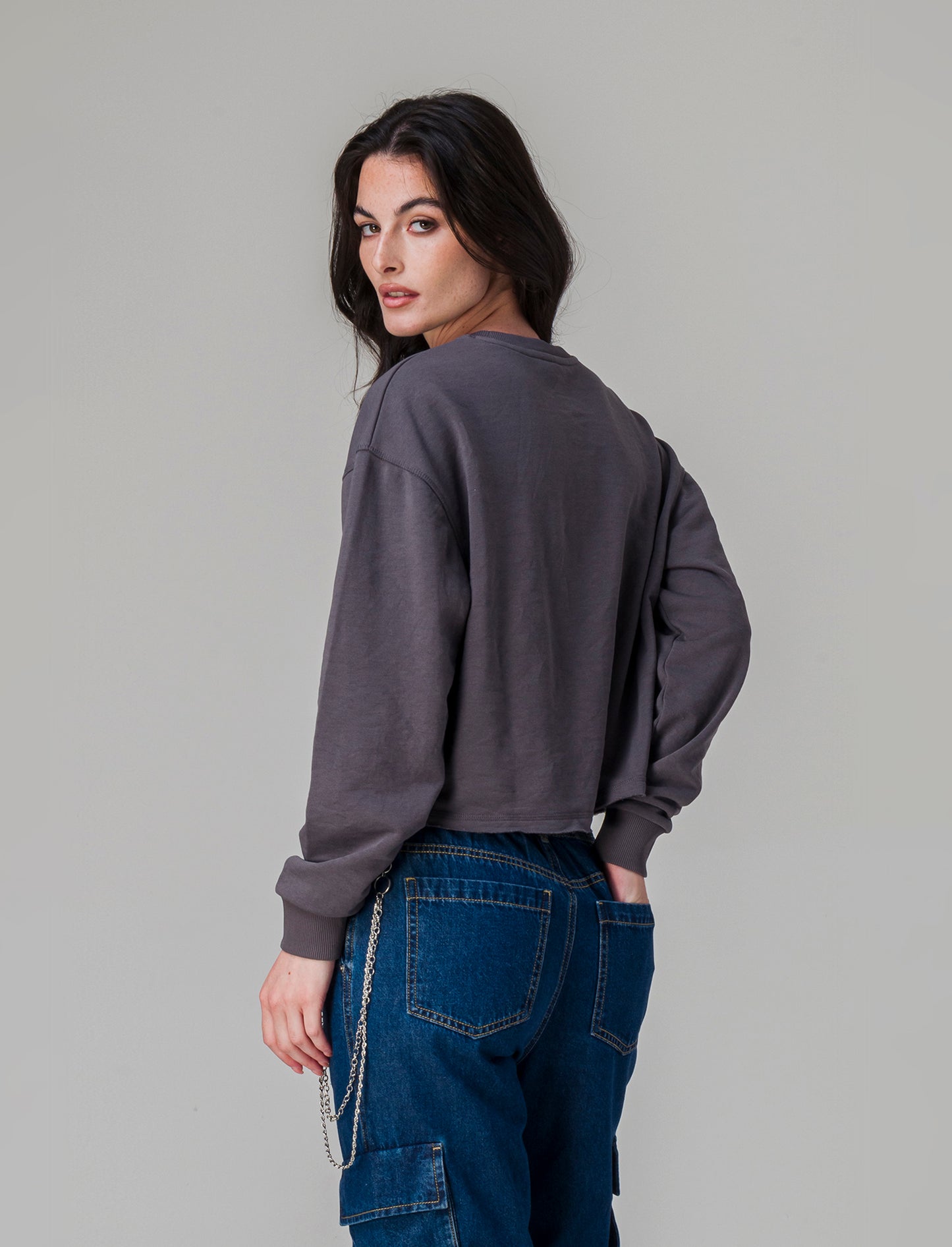 Woman's long sleeve crew neck sweatshirt - Grey
