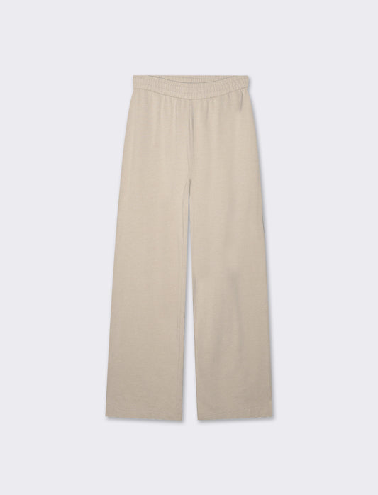 Woman's basic flare joggers for everyday comfort - Beige