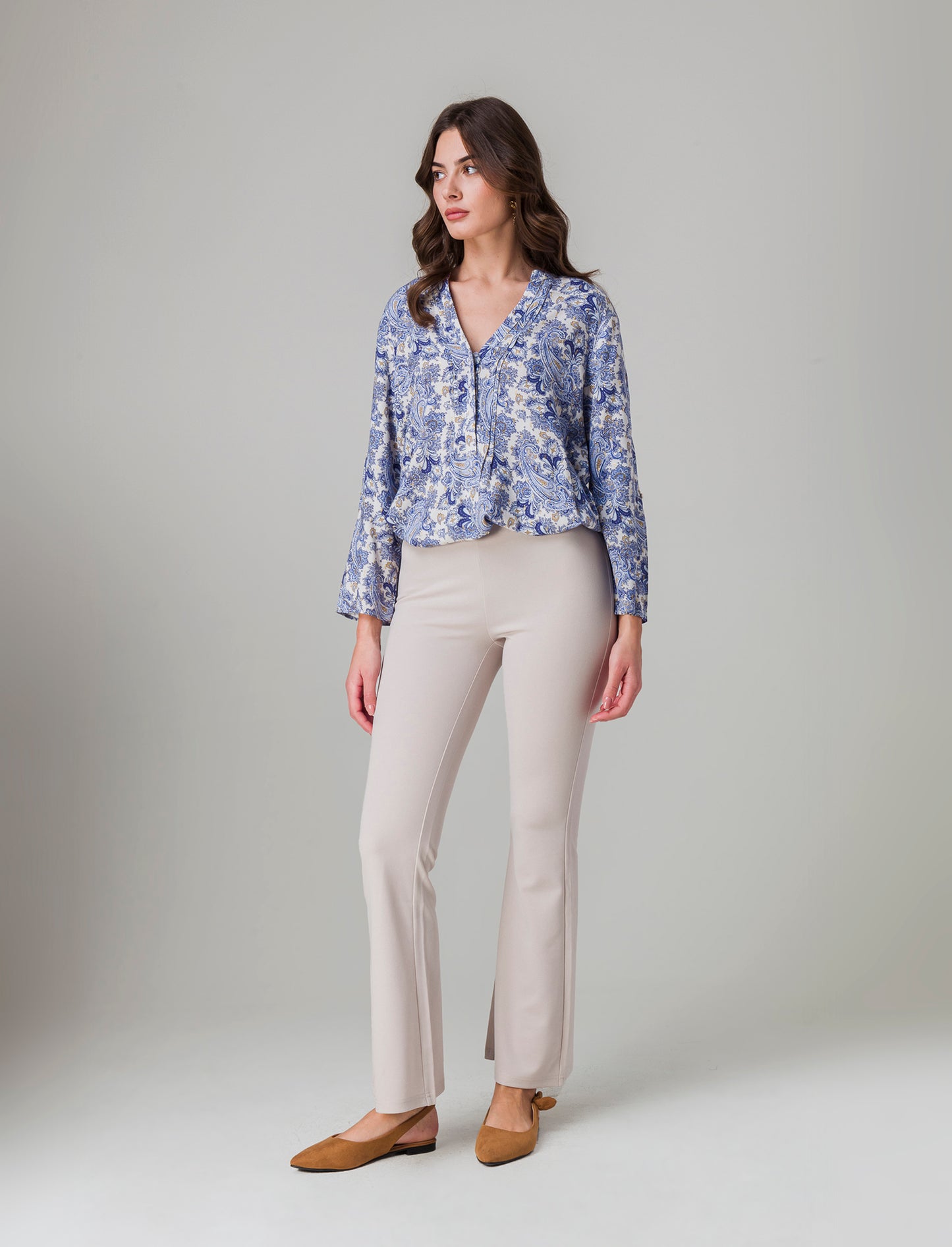 Pantalone basico flare da donna - Sabbia