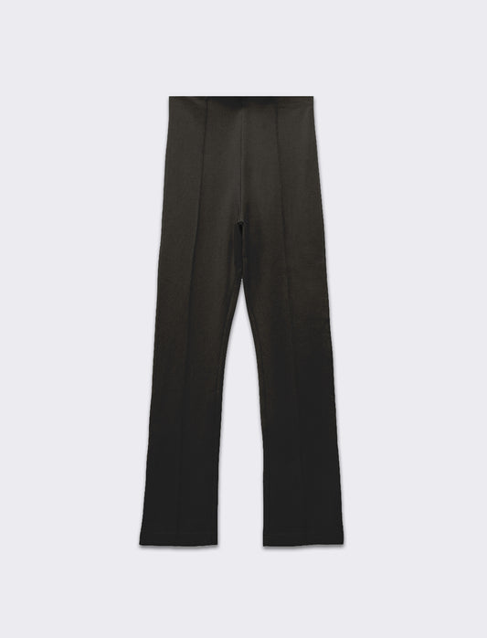 Woman's basic pants for everyday wear - Green