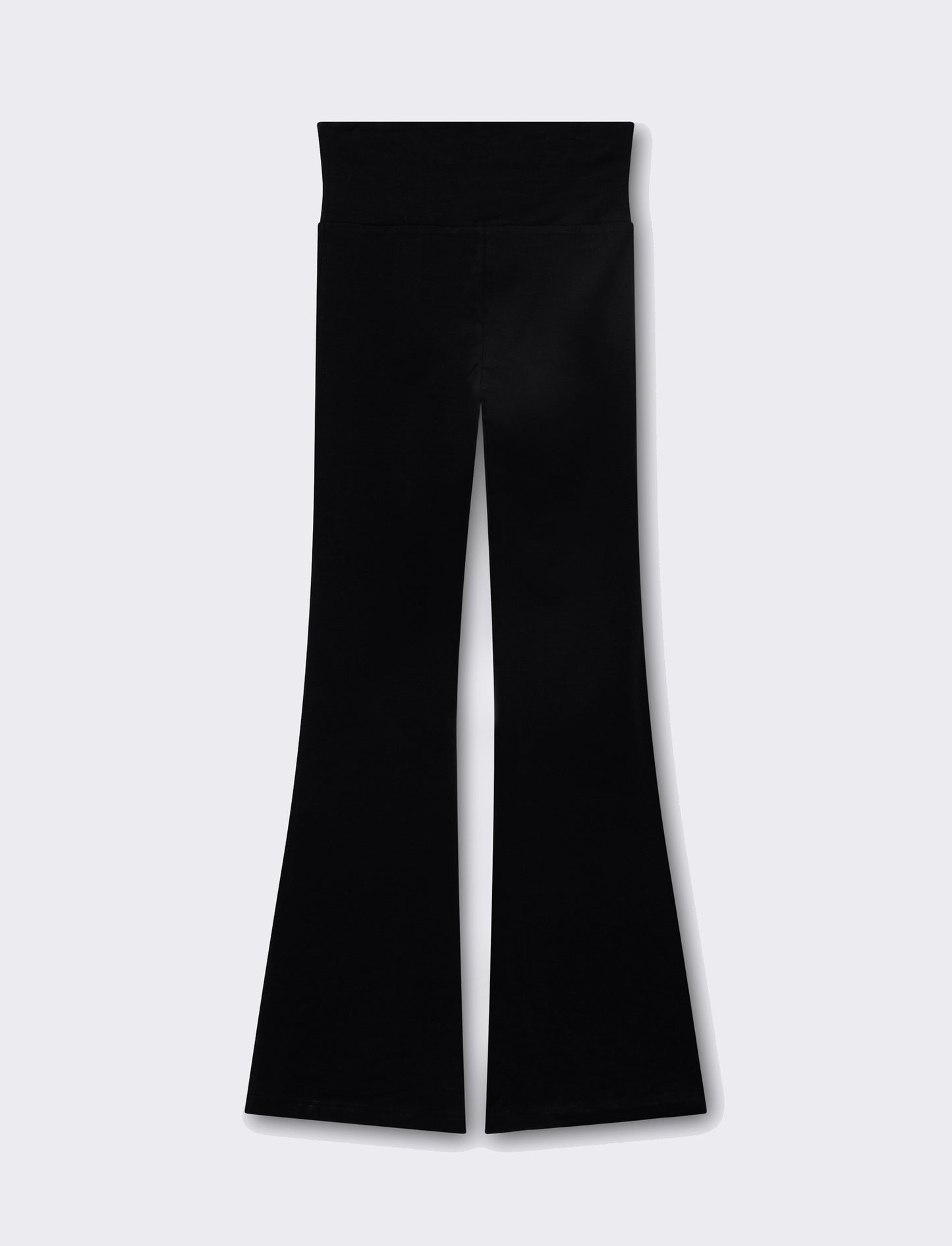 Woman's basic flare leggings for everyday wear - Black