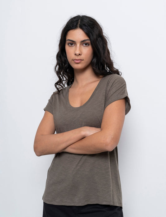 T-shirt con risvolto sulle maniche da donna - Verde salvia