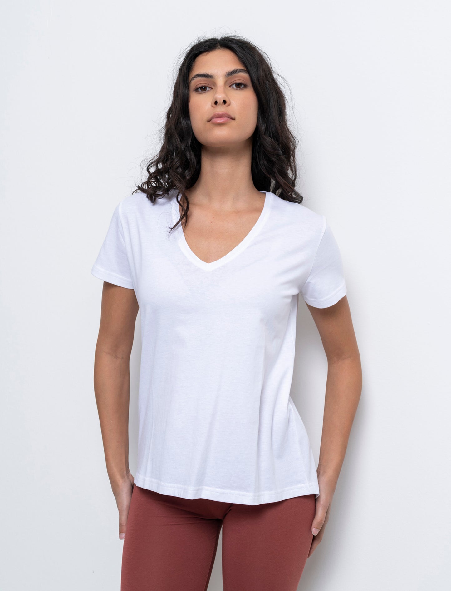 T-shirt scollo a v da donna - Bianco