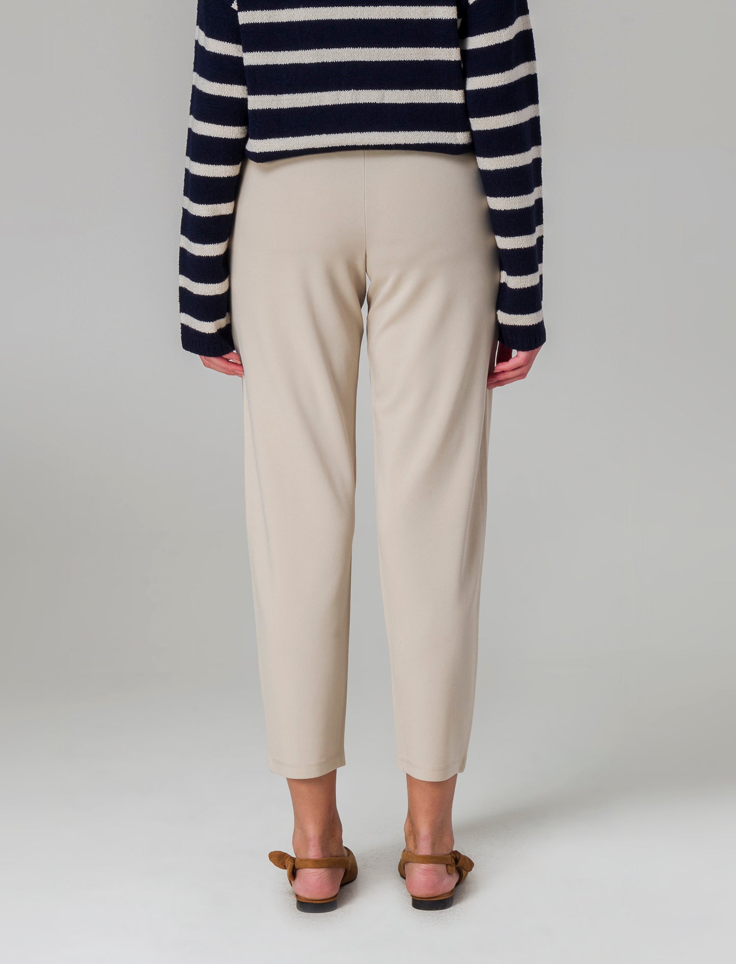 Woman's scuba fabric pants for ultimate comfort - Beige