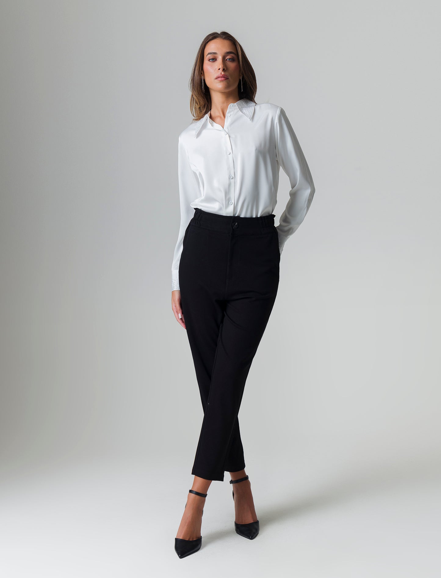 Woman's satin long sleeve shirt with neck embellishments - White