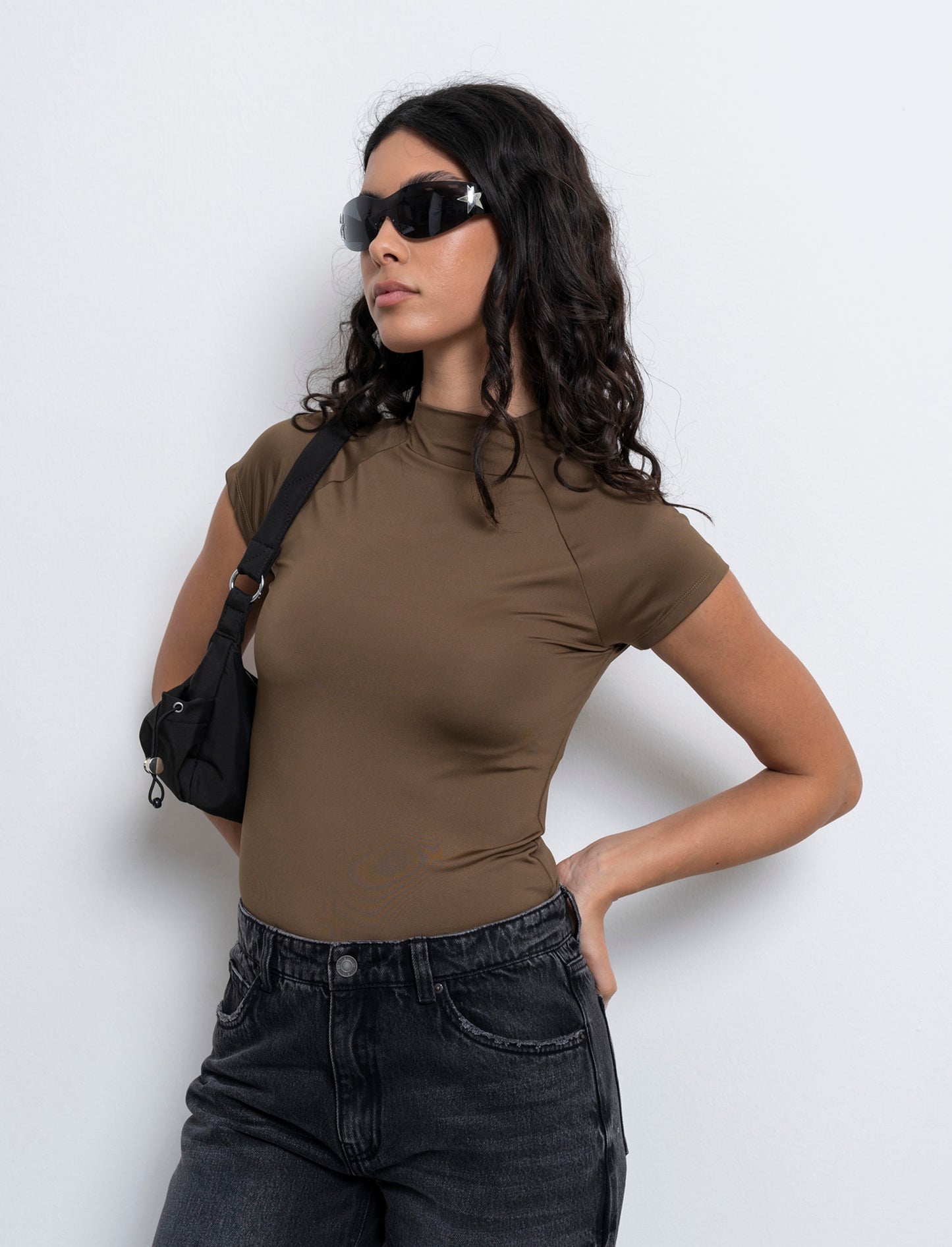 T-shirt mezzo collo da donna - Marrone tabacco