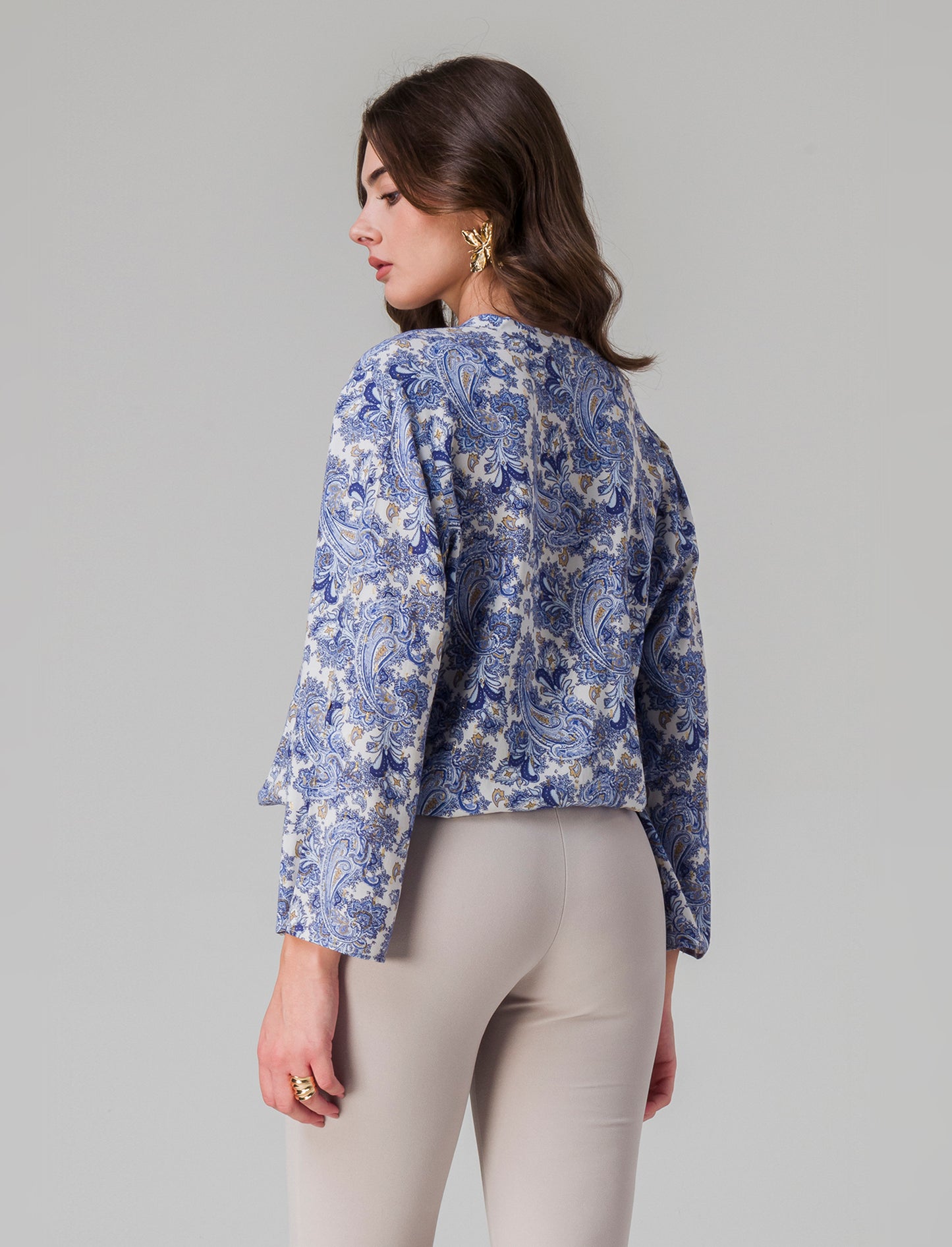 Woman's printed long sleeve cardigan - 
