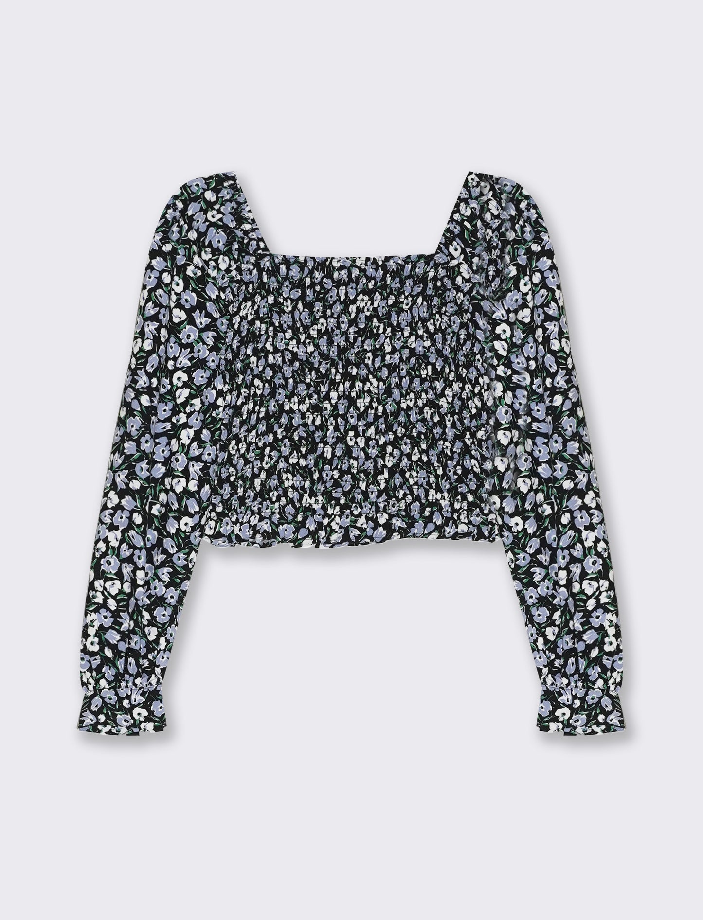 Woman's long sleeve ruffled blouse - 