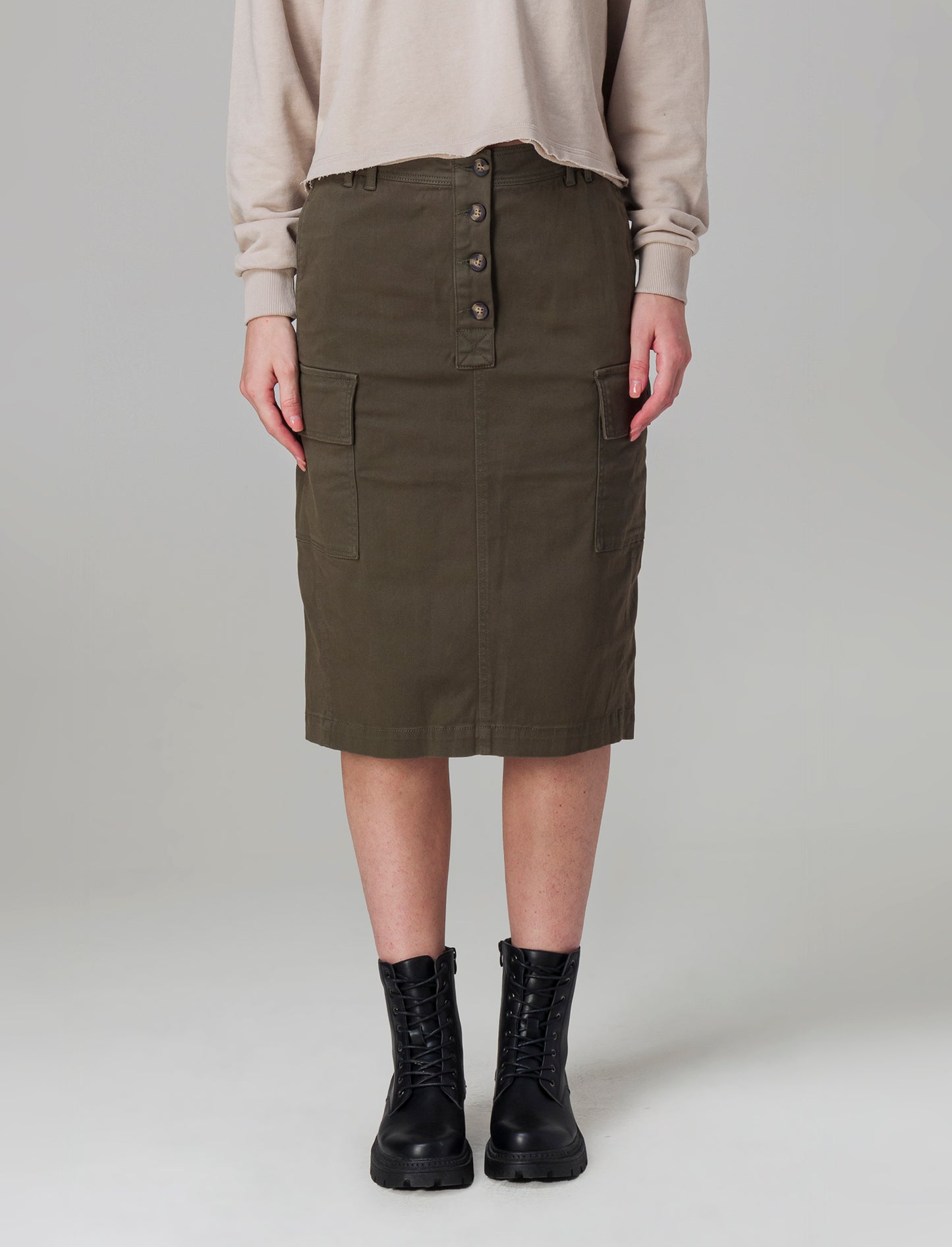 Woman's long midi skirt with pockets - Green