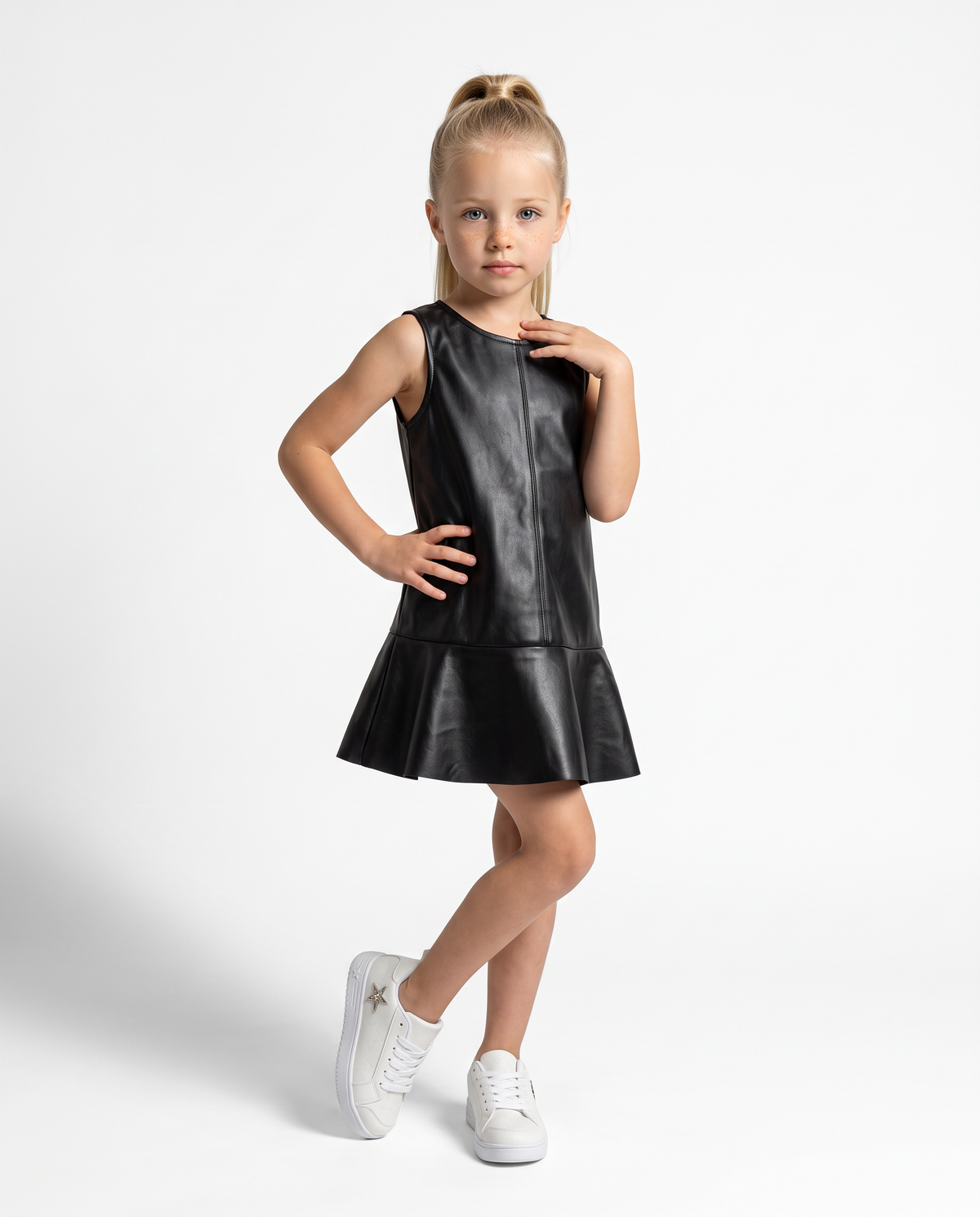 Sleeveless flared faux leather dress - Black